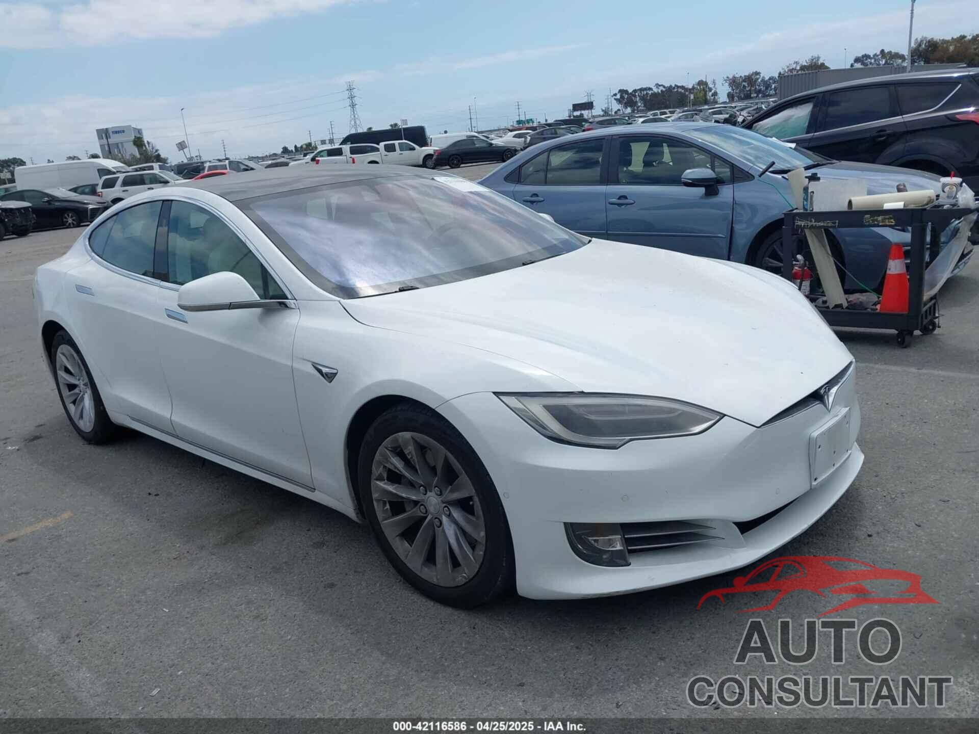 TESLA MODEL S 2018 - 5YJSA1E28JF247985