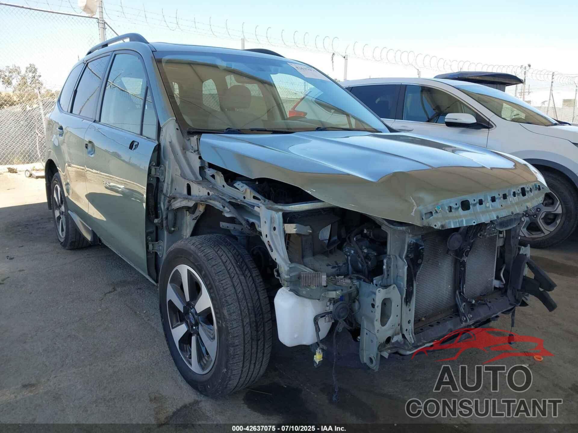 SUBARU FORESTER 2017 - JF2SJAGC9HH481585