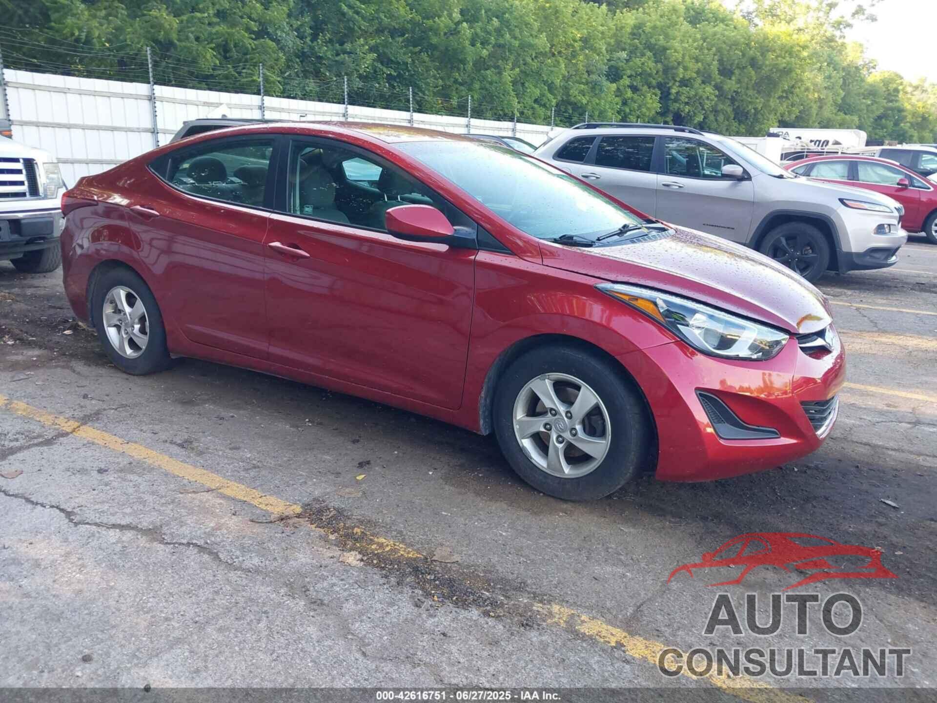 HYUNDAI ELANTRA 2015 - 5NPDH4AE2FH644994