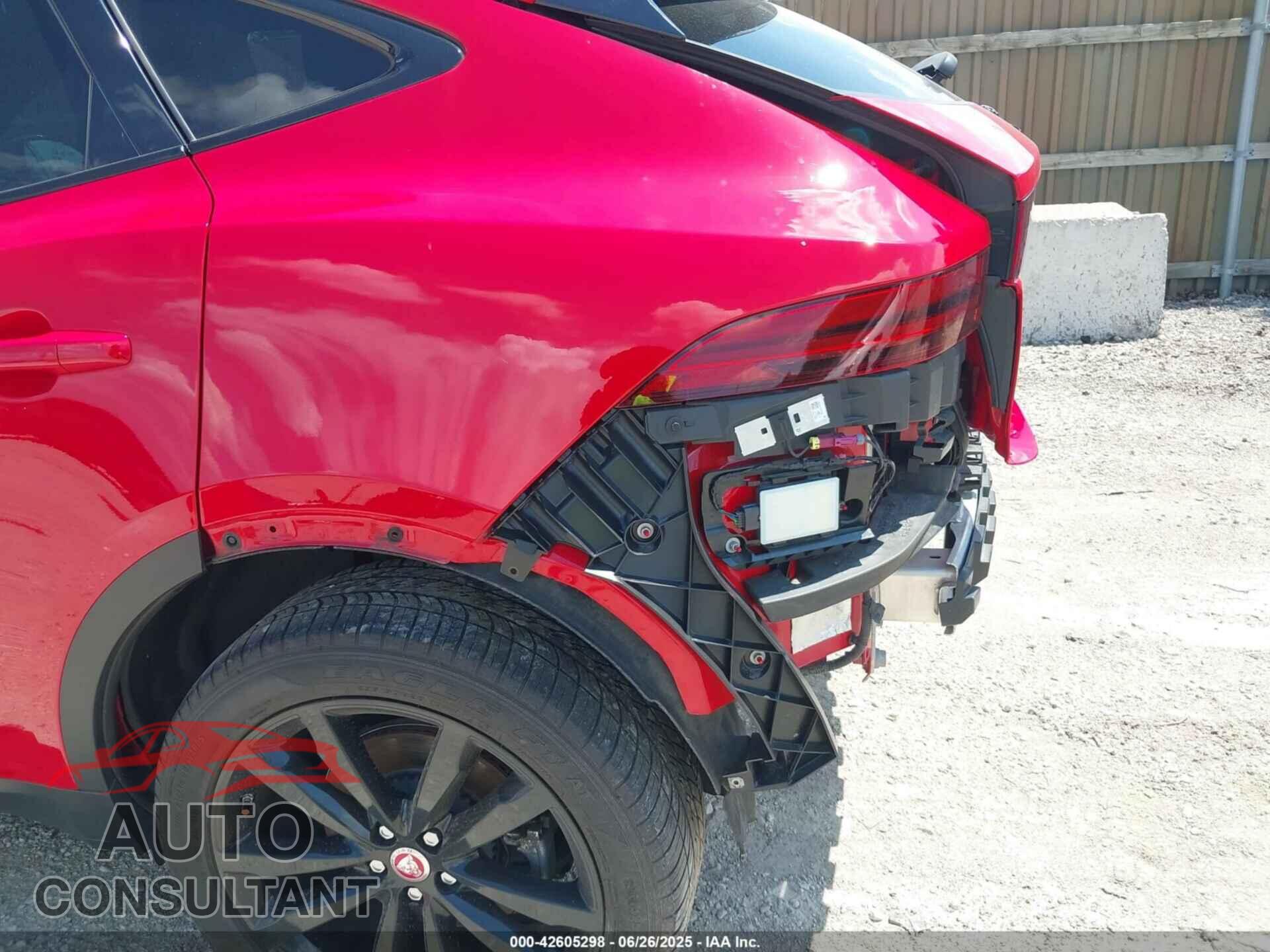 JAGUAR E-PACE 2021 - SADFP2FX4M1023923