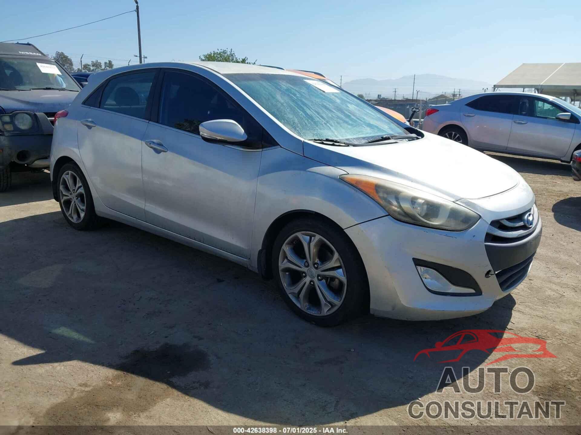 HYUNDAI ELANTRA GT 2014 - KMHD35LHXEU216747