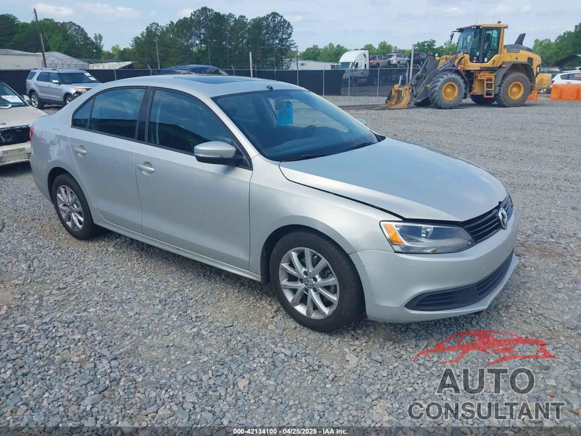 VOLKSWAGEN JETTA 2011 - 3VWDZ7AJ9BM360775