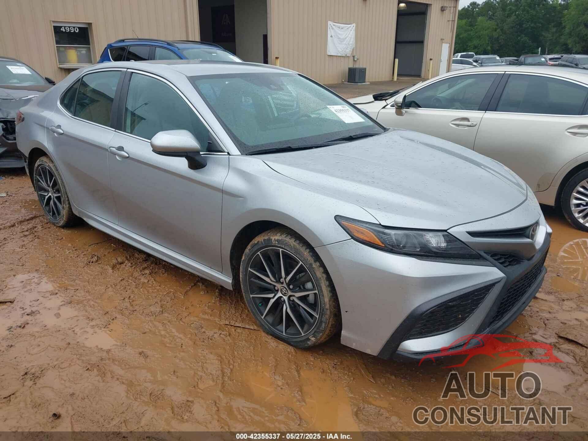 TOYOTA CAMRY 2021 - 4T1G11AK1MU587773