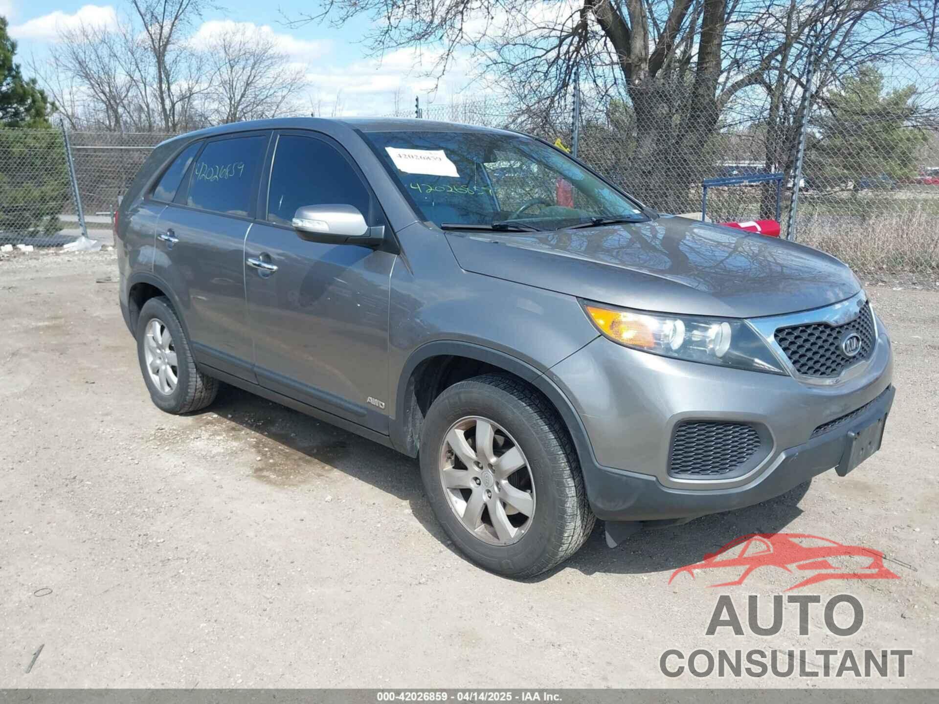 KIA SORENTO 2011 - 5XYKTCA1XBG032086