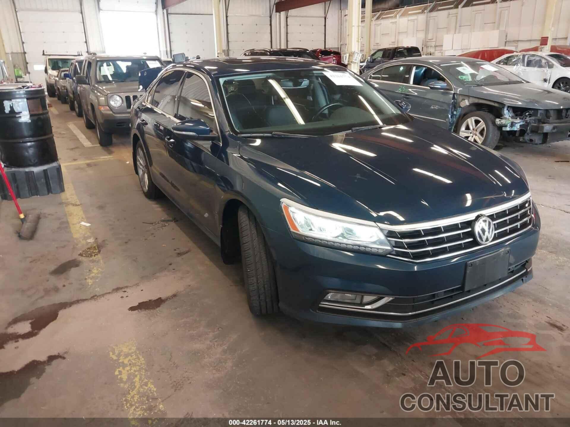 VOLKSWAGEN PASSAT 2018 - 1VWBA7A39JC028223