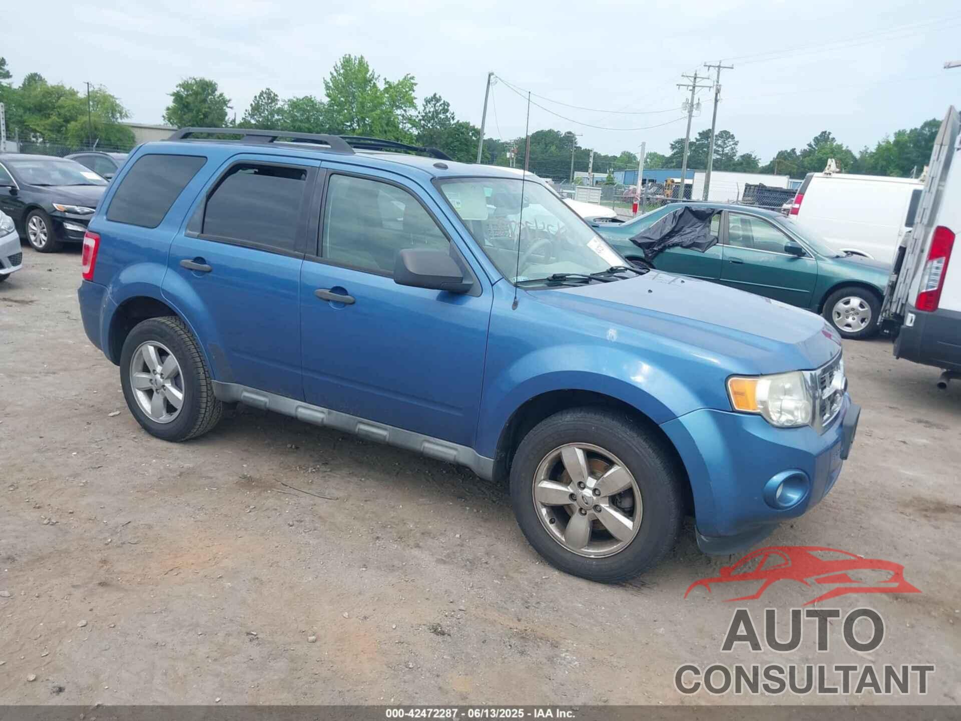 FORD ESCAPE 2009 - 1FMCU03G79KC99638