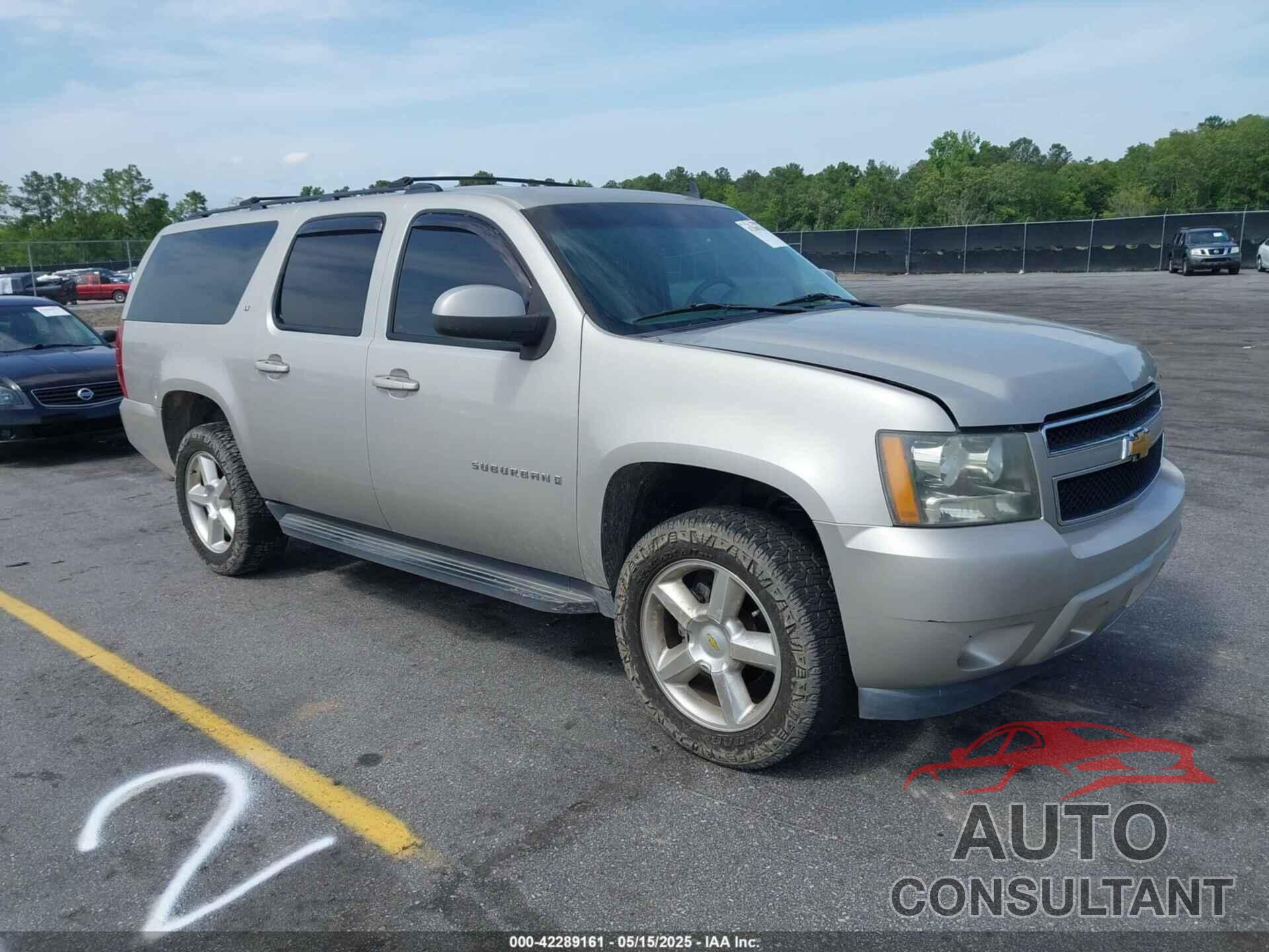 CHEVROLET SUBURBAN 1500 2009 - 1GNFC26089R213556