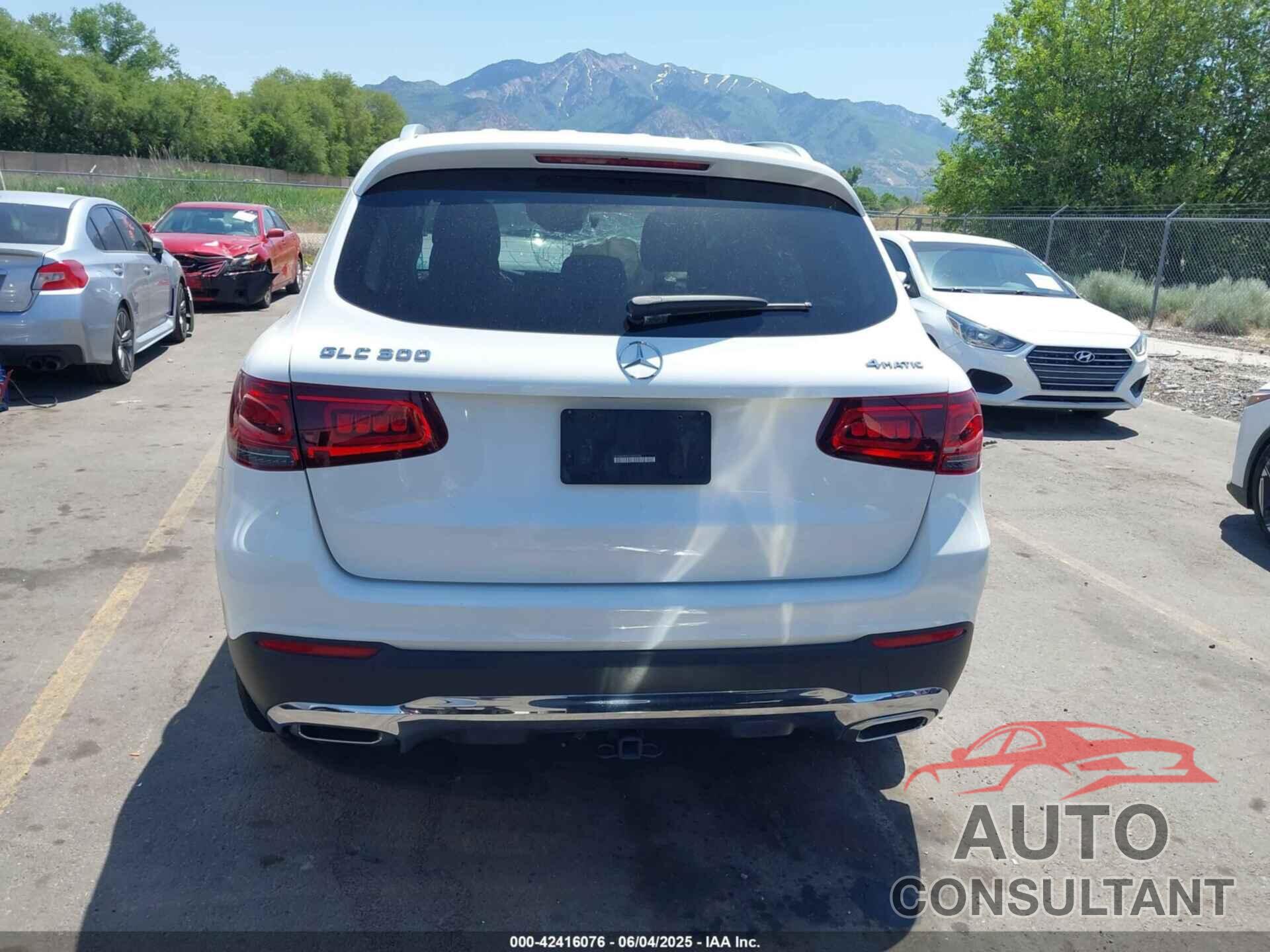 MERCEDES-BENZ GLC 300 2020 - W1N0G8EB1LF823700