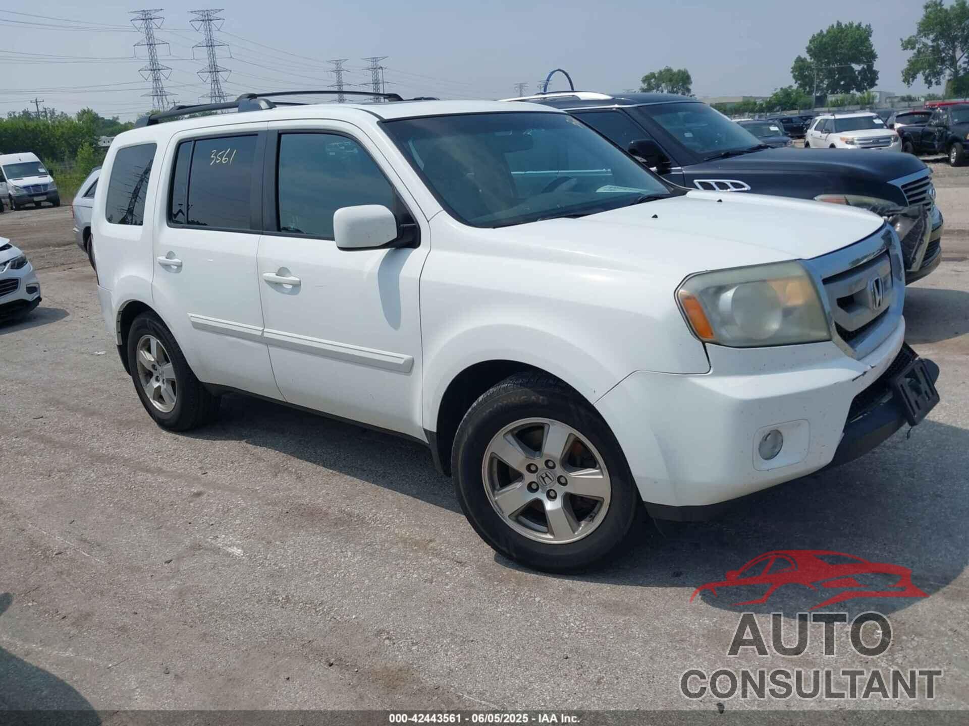HONDA PILOT 2011 - 5FNYF4H66BB039732