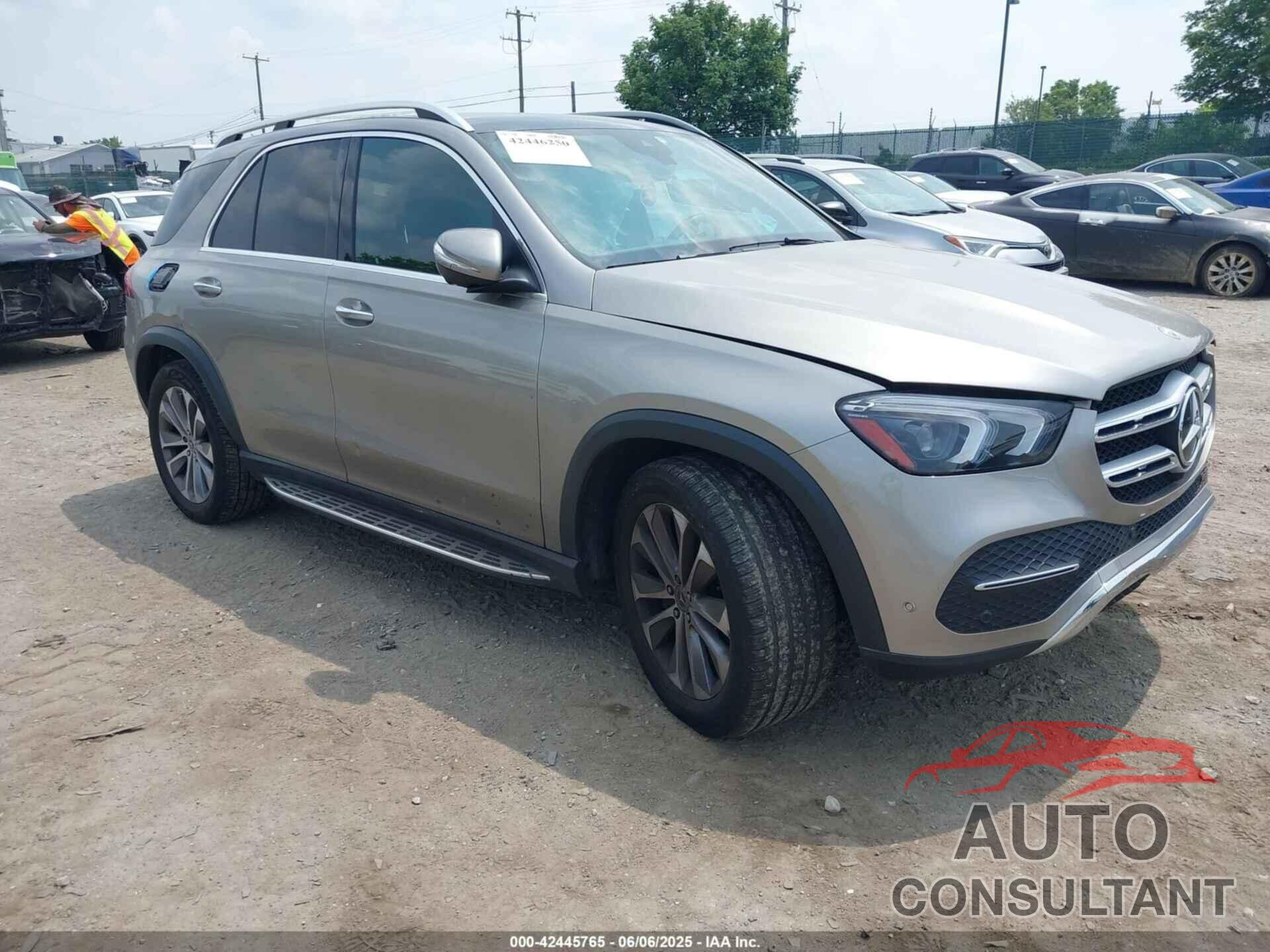 HONDA PILOT 2017 - 5FNYF5H55HB013029