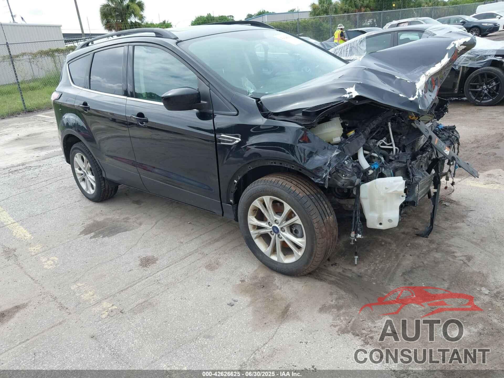 FORD ESCAPE 2018 - 1FMCU9GD2JUC02181
