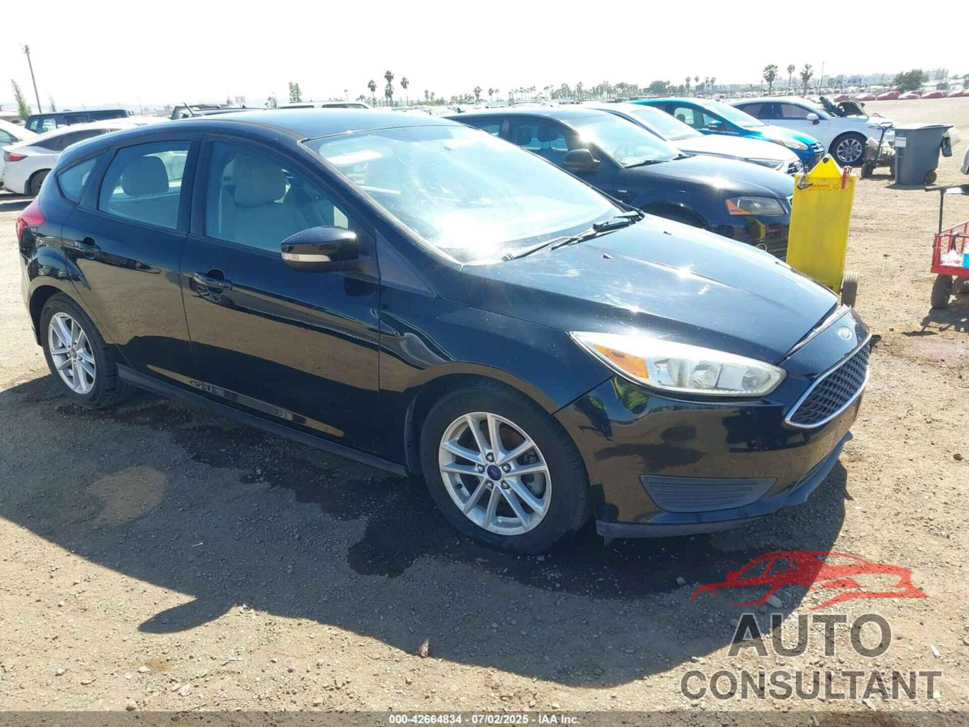 FORD FOCUS 2017 - 1FADP3K20HL246575