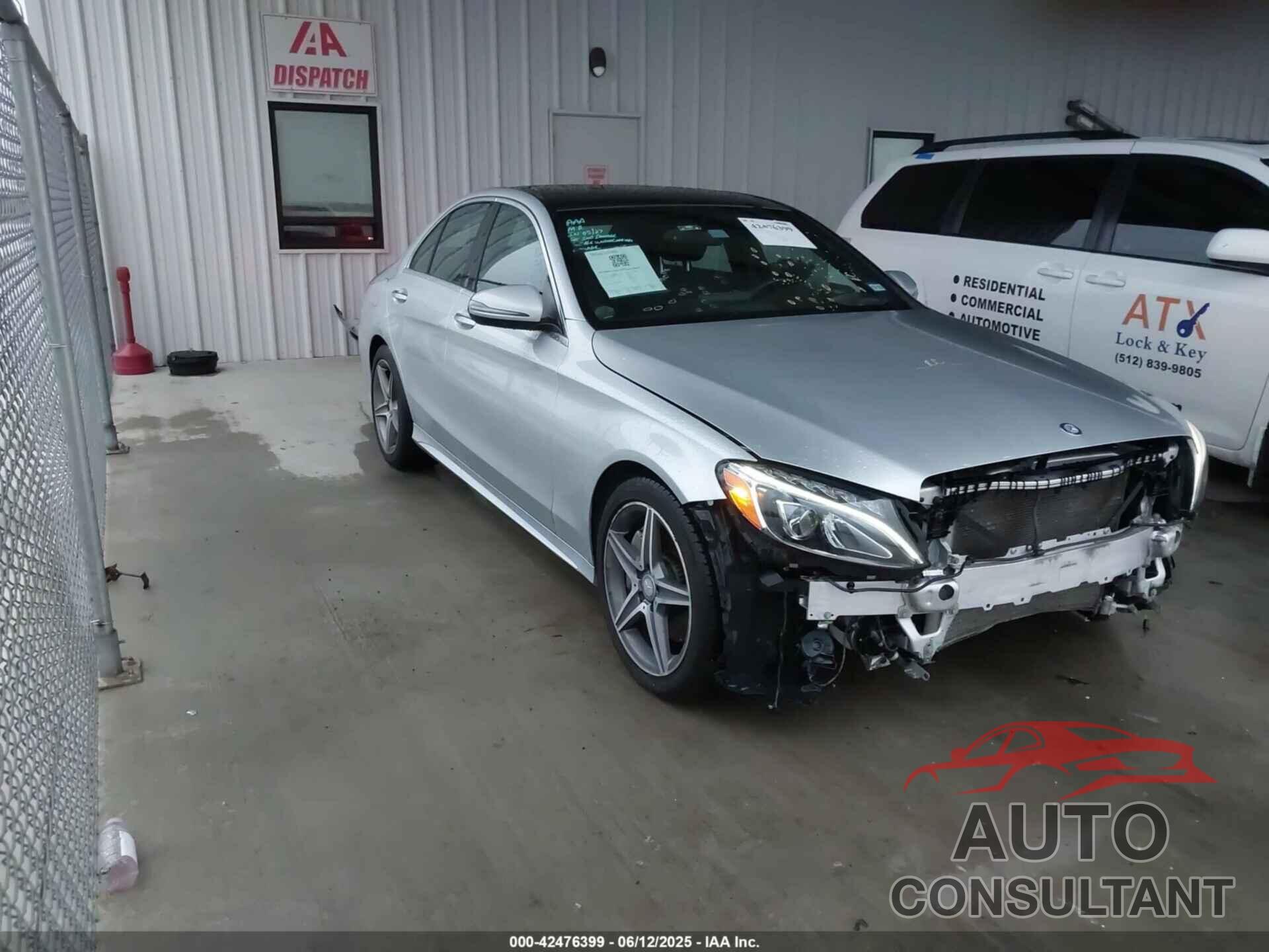 MERCEDES-BENZ C 300 2016 - 55SWF4KB1GU177049