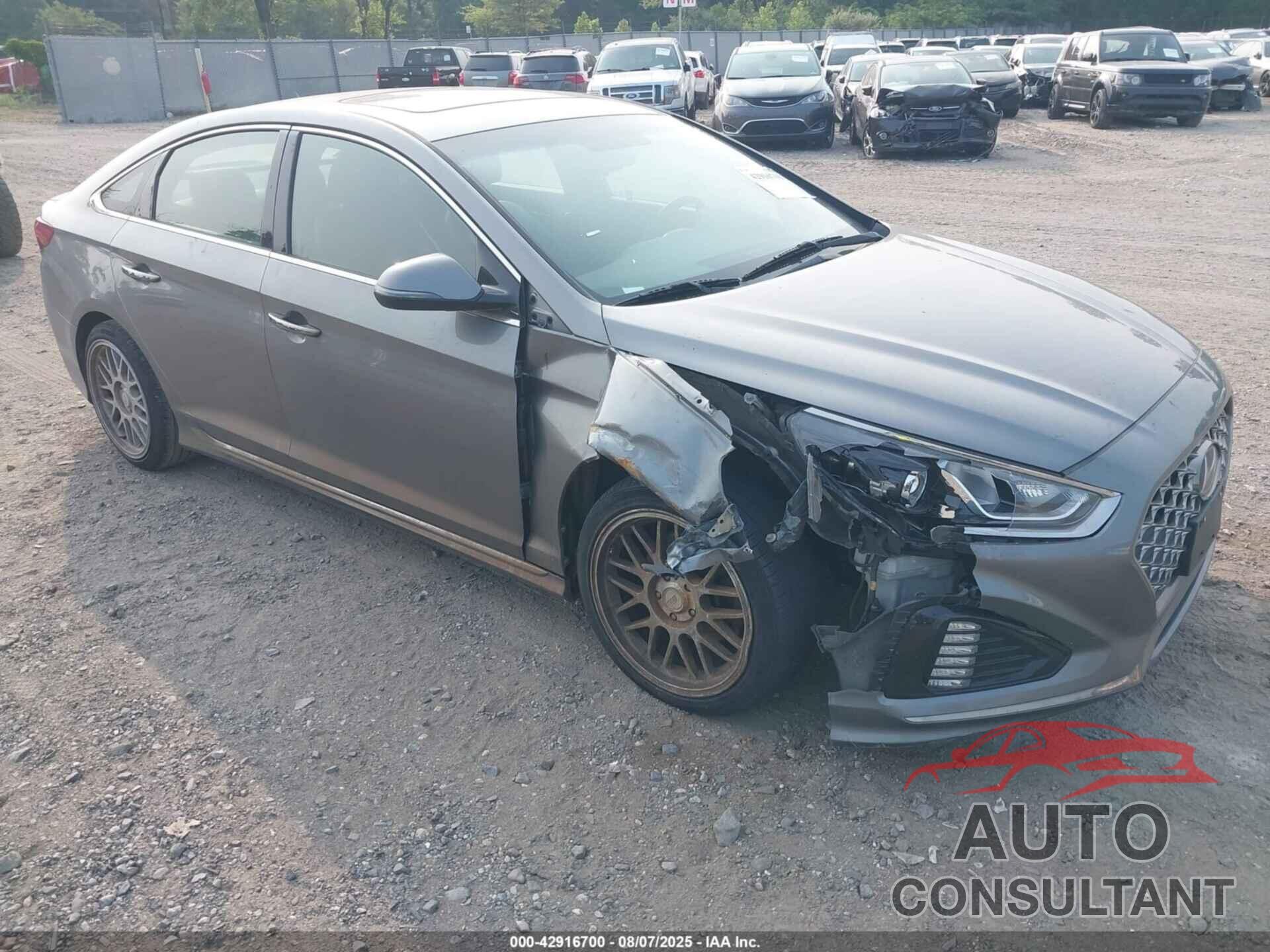 HYUNDAI SONATA 2018 - 5NPE34AF2JH617590