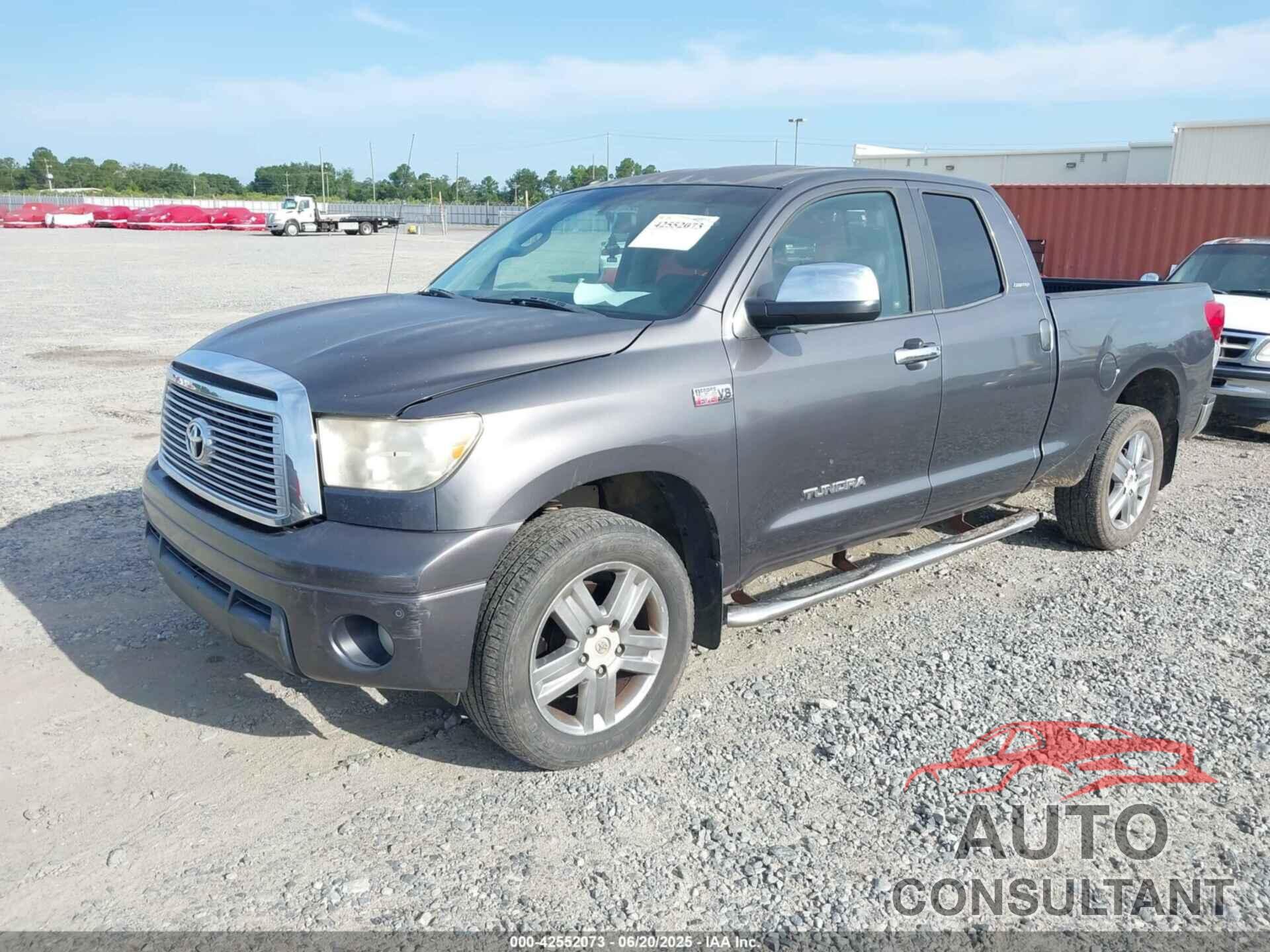 TOYOTA TUNDRA 2011 - 5TFBY5F12BX205649