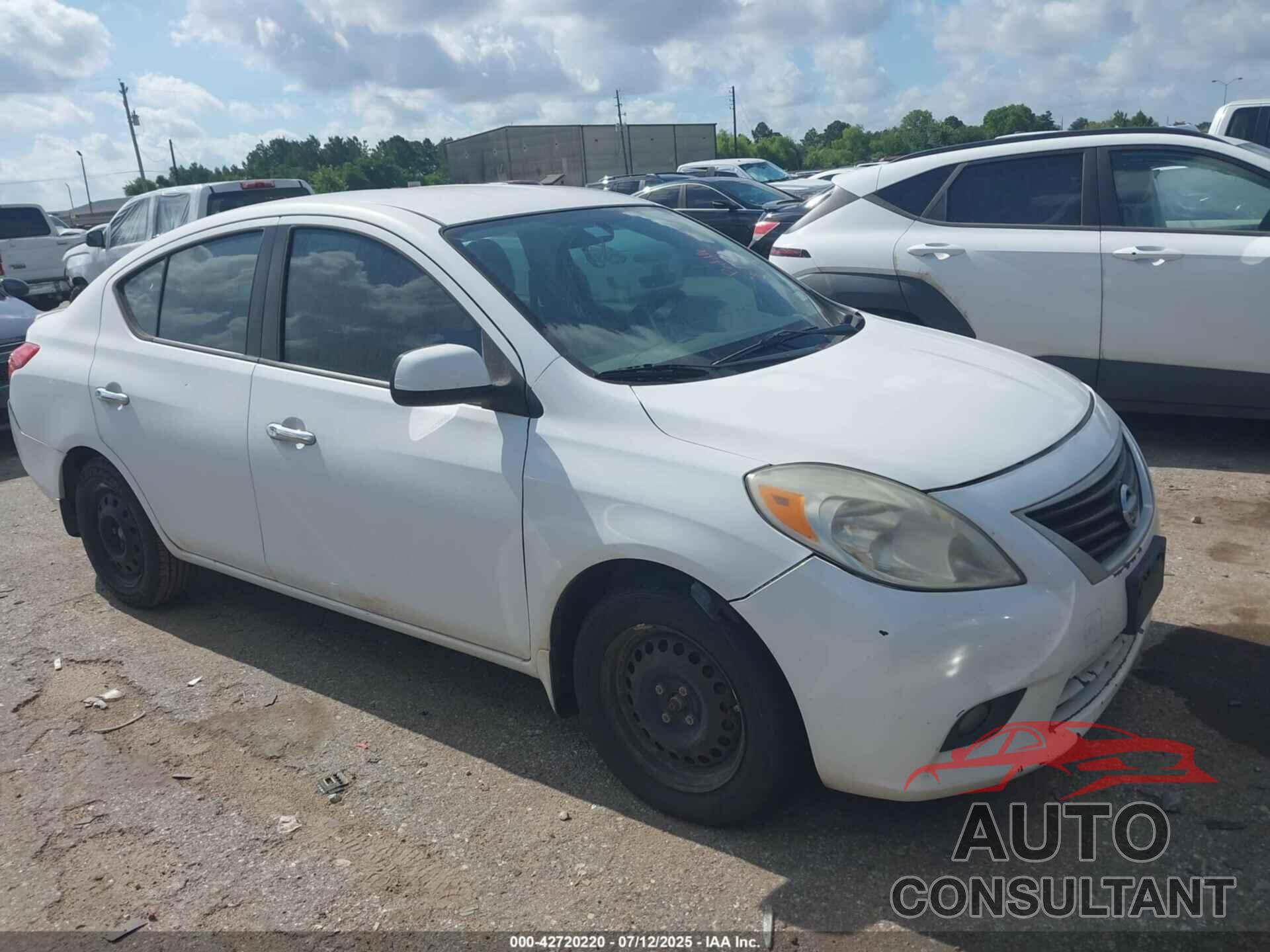 NISSAN VERSA 2012 - 3N1CN7AP6CL915352