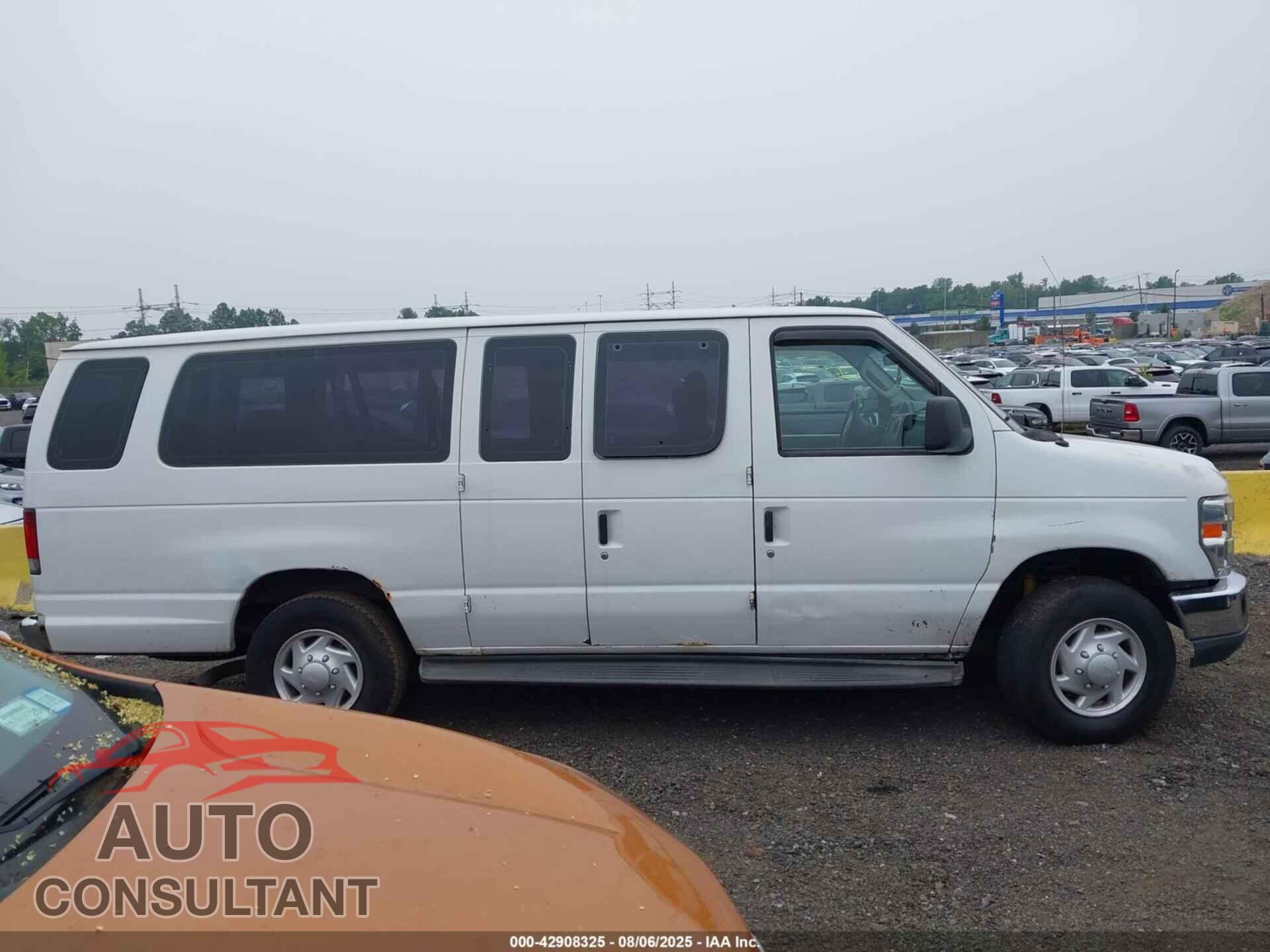 FORD E-350 SUPER DUTY 2012 - 1FBSS3BL3CDA76471