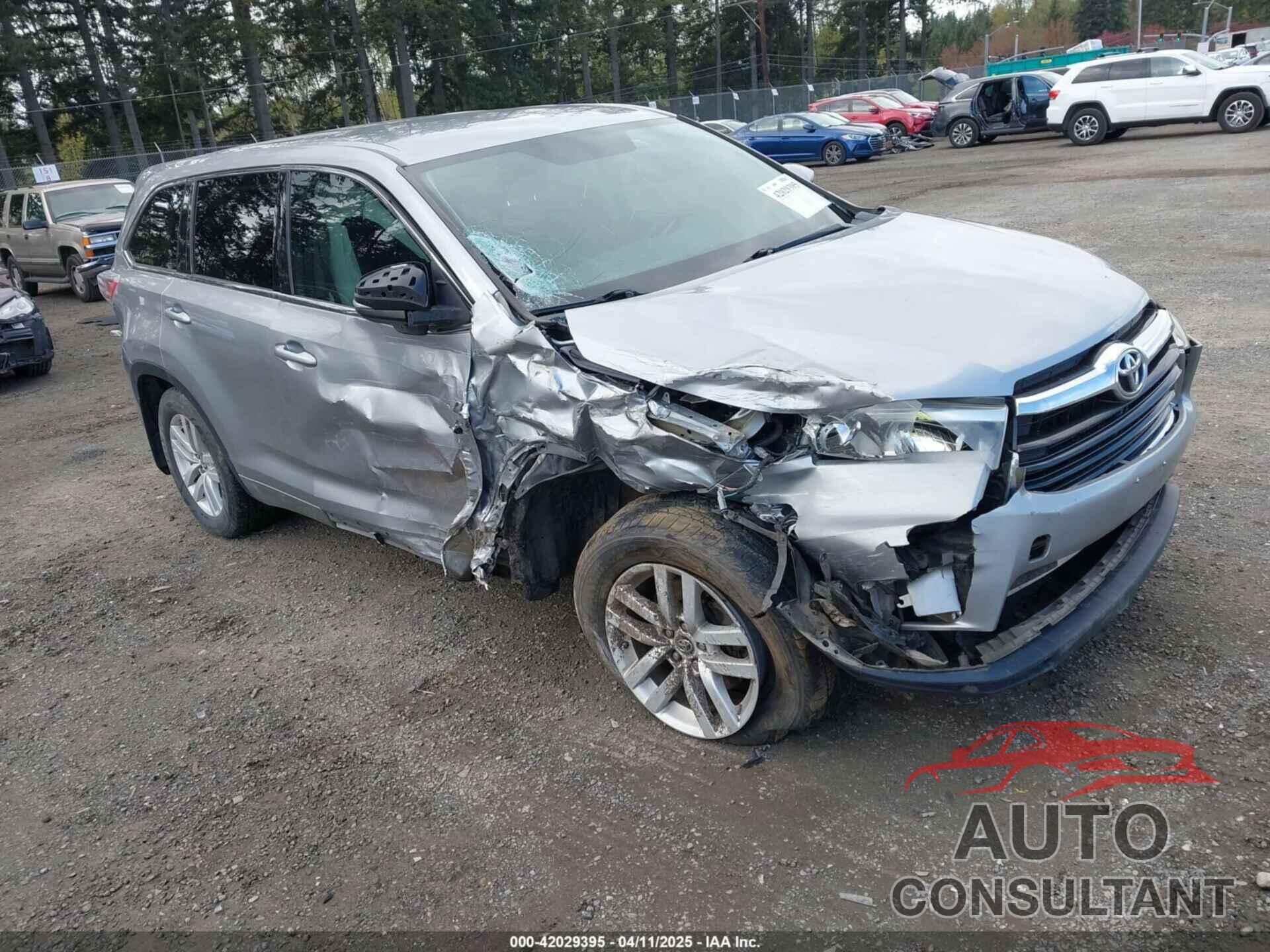 TOYOTA HIGHLANDER 2016 - 5TDBKRFH2GS289927
