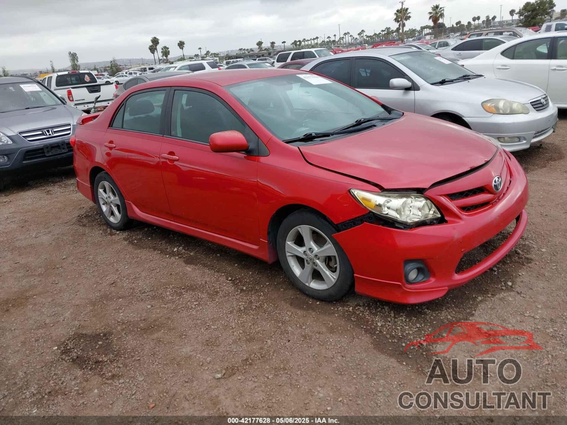 TOYOTA COROLLA 2013 - 2T1BU4EE3DC104387