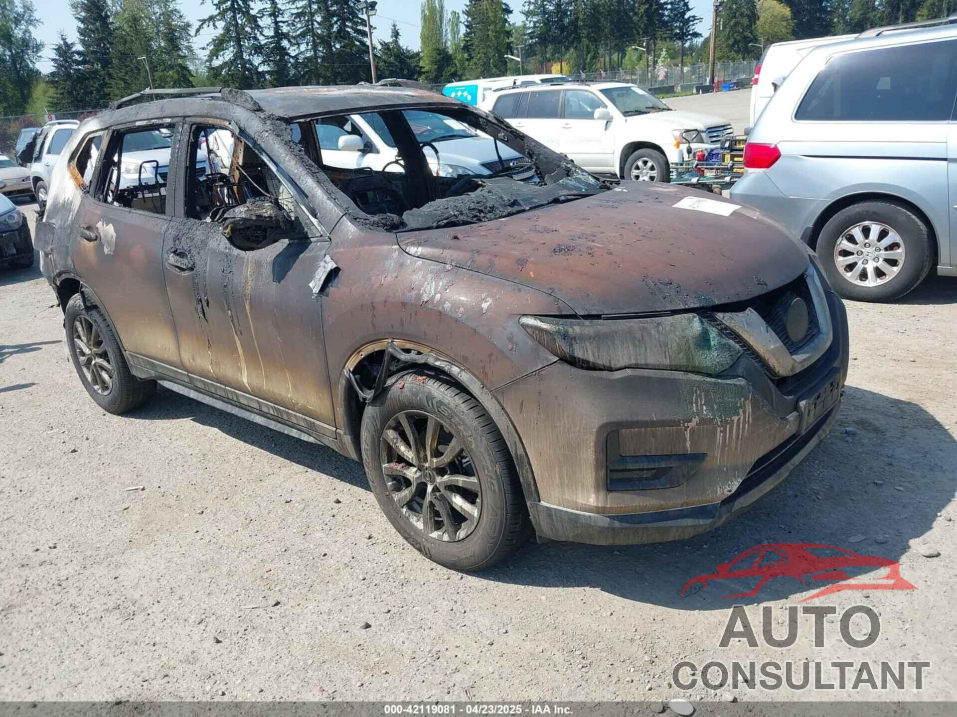 NISSAN ROGUE 2018 - KNMAT2MT9JP525966