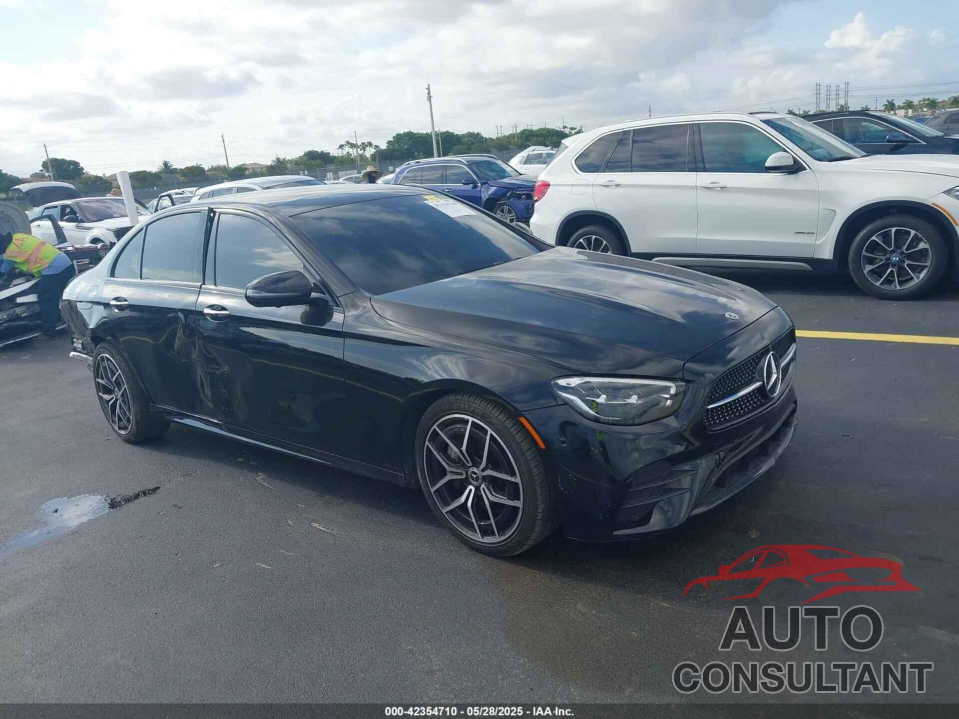 MERCEDES-BENZ E 350 2022 - W1KZF8DBXNB075709