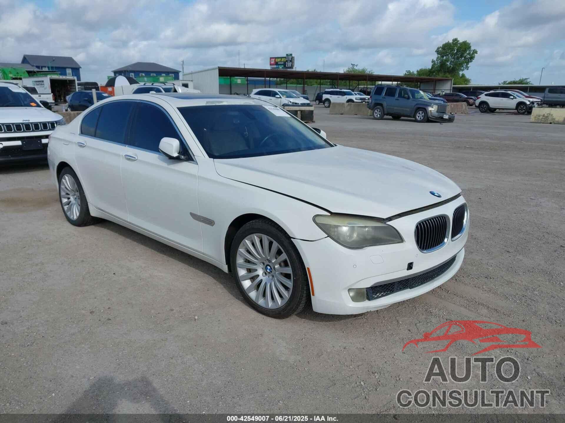 BMW 750I 2009 - WBAKA83519CY35142