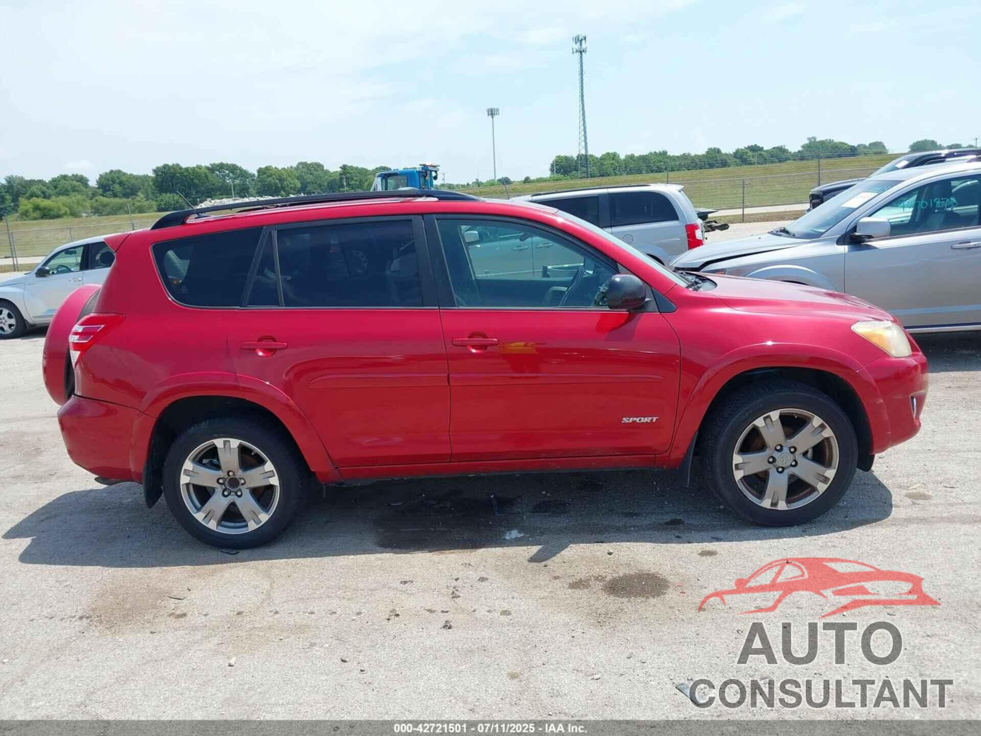 TOYOTA RAV4 2010 - JTMWF4DV8A5017607