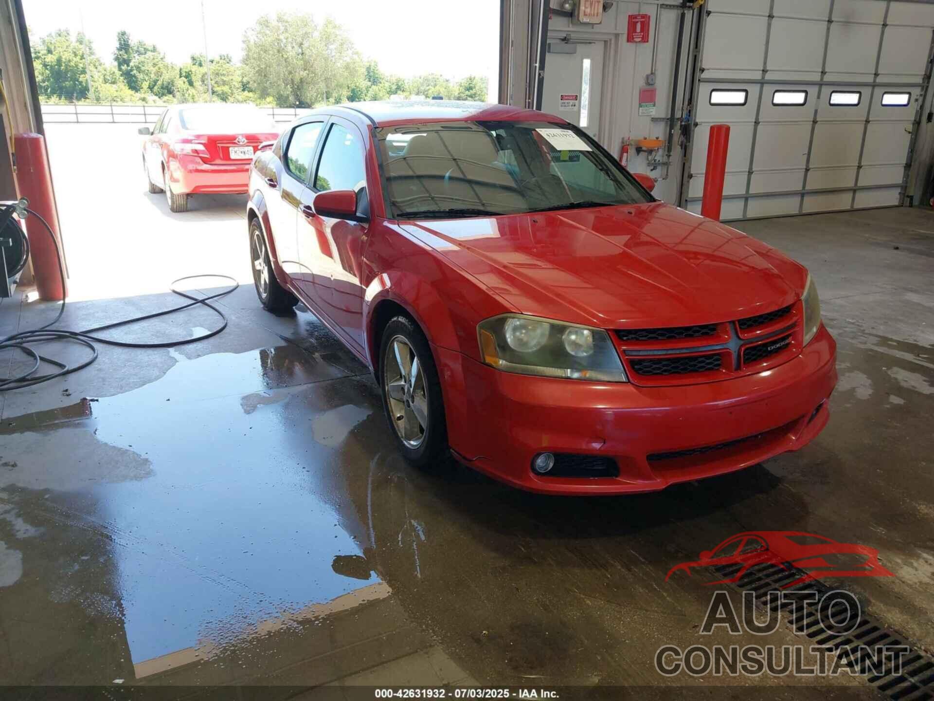 DODGE AVENGER 2013 - 1C3CDZCG2DN631196