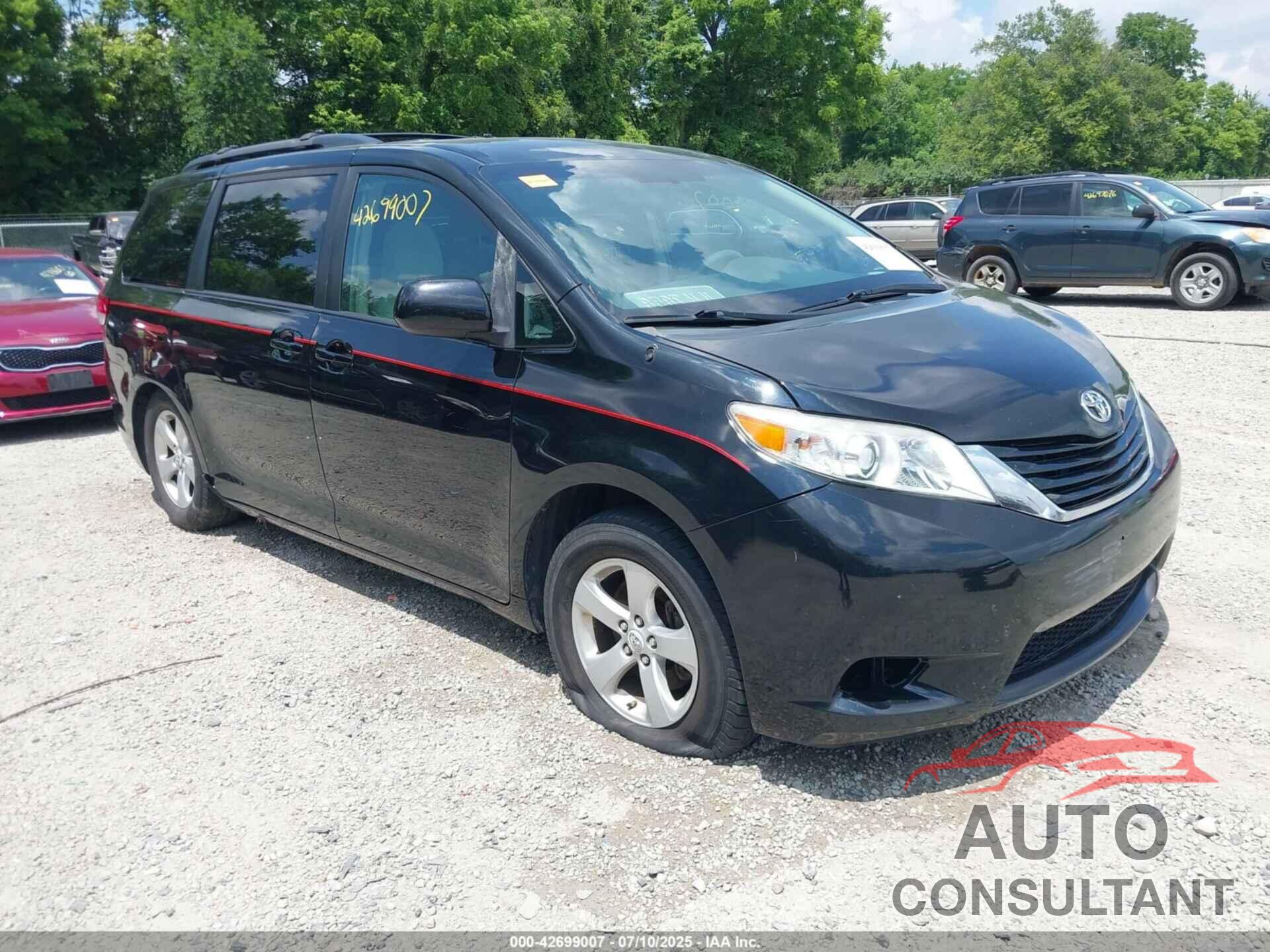 TOYOTA SIENNA 2011 - 5TDKK3DC3BS035981