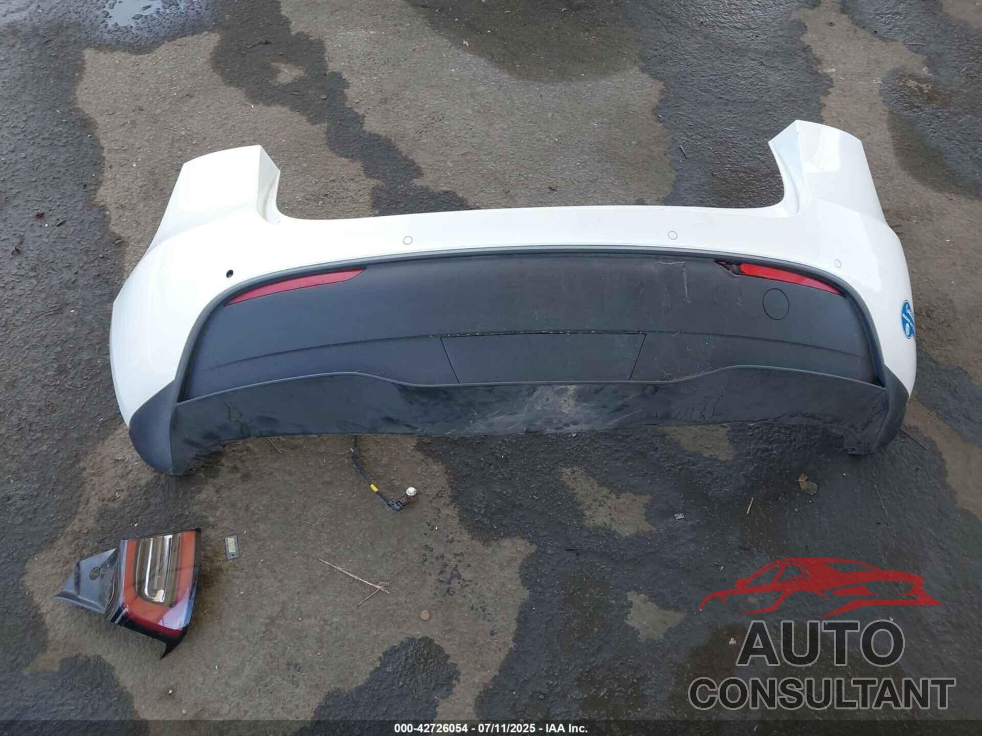TESLA MODEL Y 2020 - 5YJYGDEE0LF029773