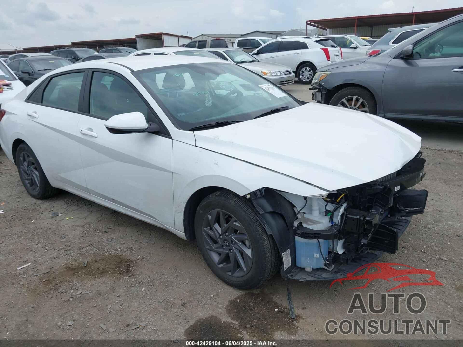 HYUNDAI ELANTRA 2024 - KMHLM4DG8RU699508