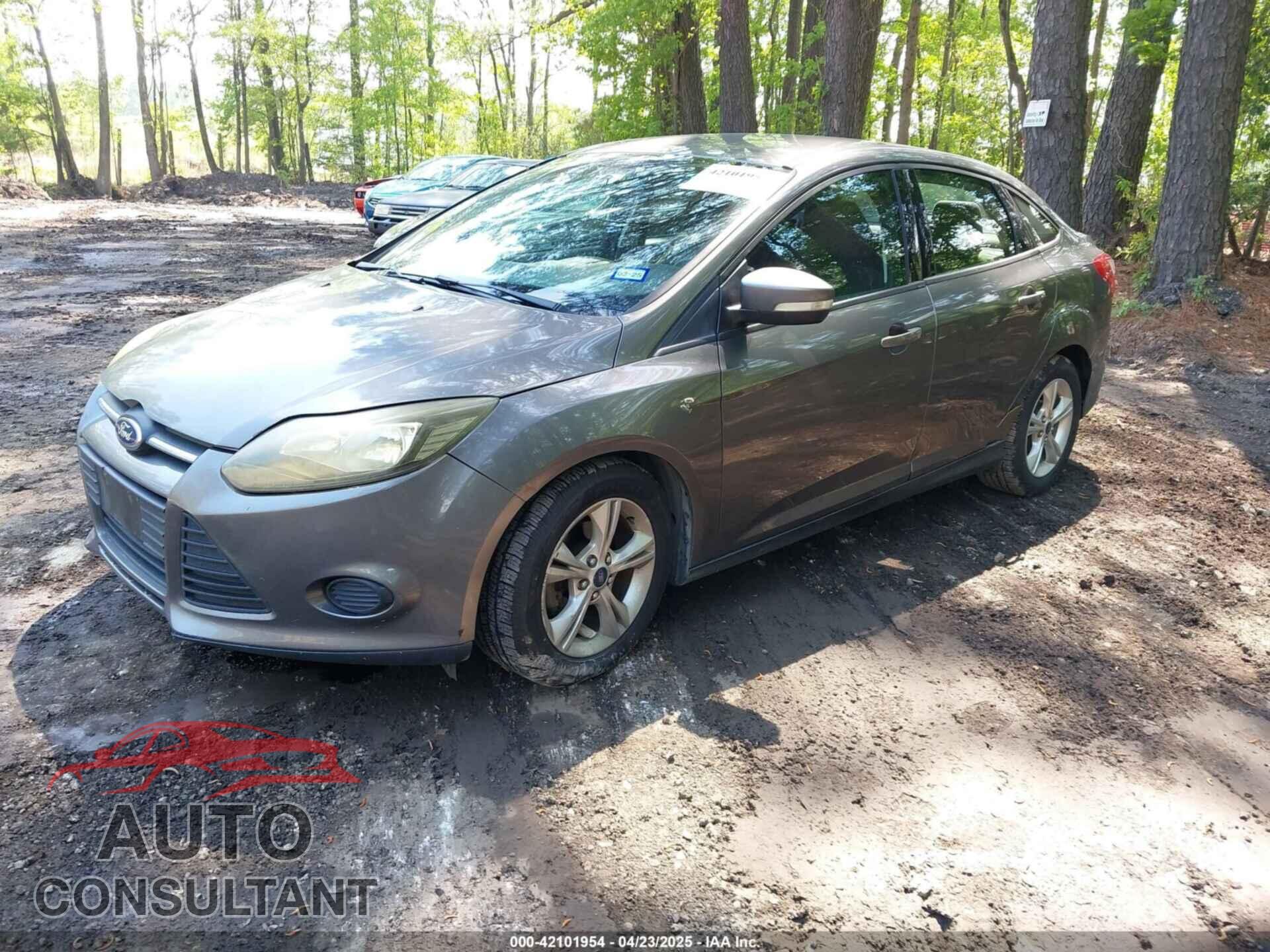 FORD FOCUS 2013 - 1FADP3F22DL332359