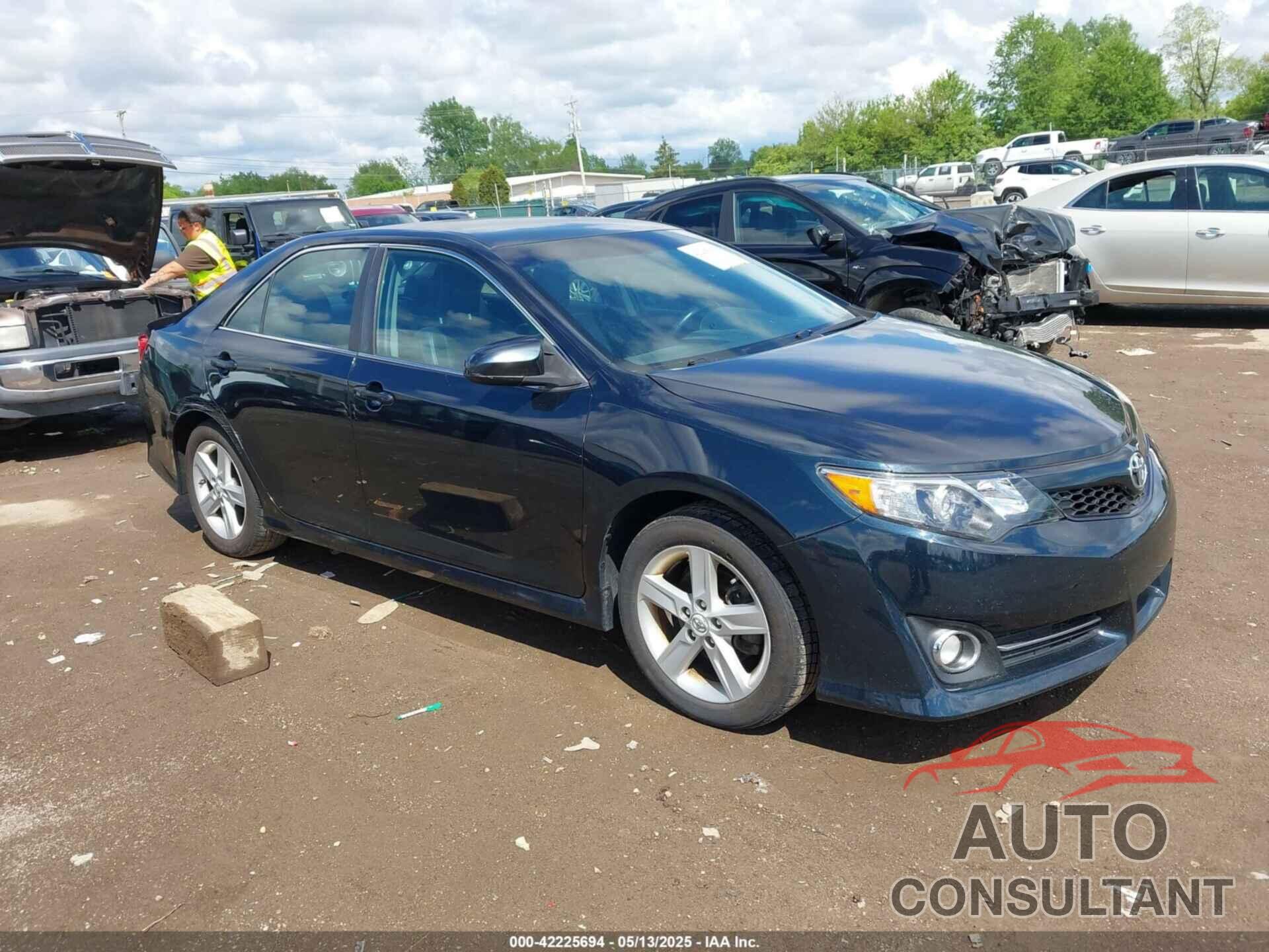 TOYOTA CAMRY 2012 - 4T1BF1FKXCU125733