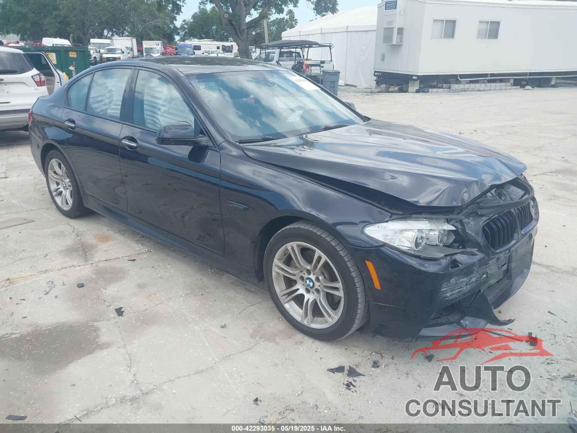 BMW 528I 2013 - WBAXH5C57DD111765