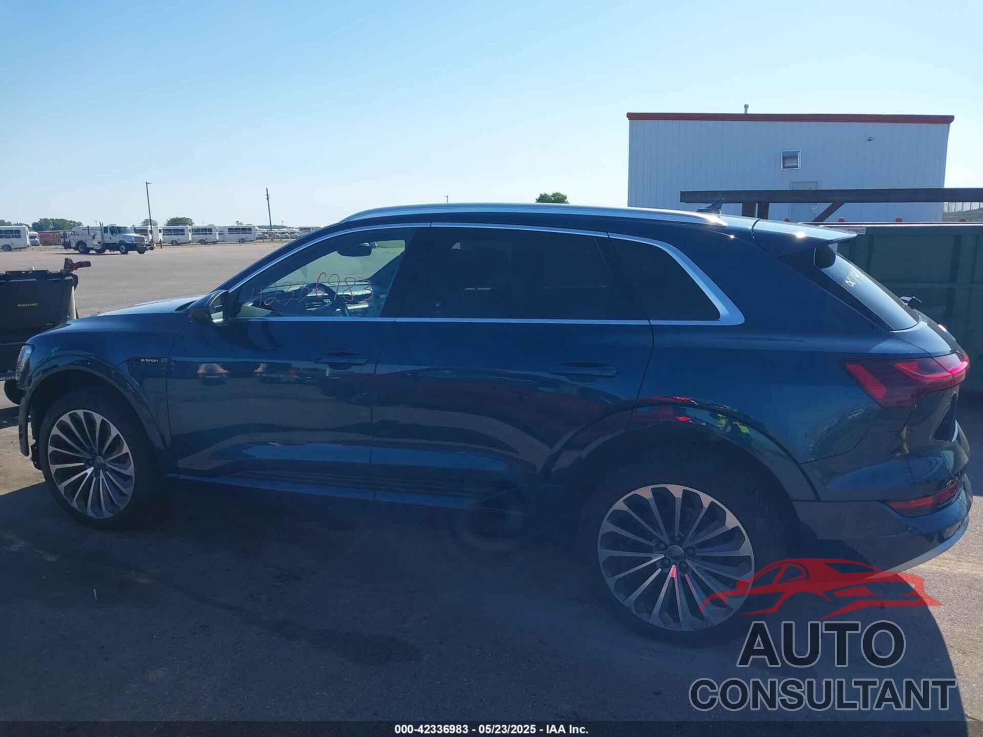 AUDI E-TRON 2019 - WA1VABGE0KB009718