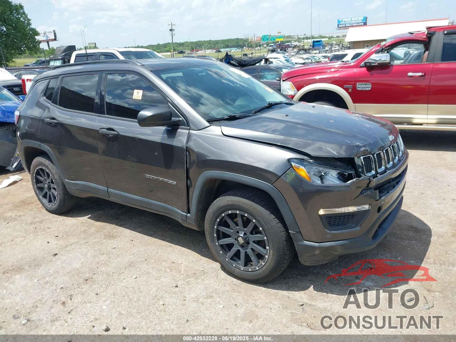 JEEP COMPASS 2018 - 3C4NJDAB9JT246527