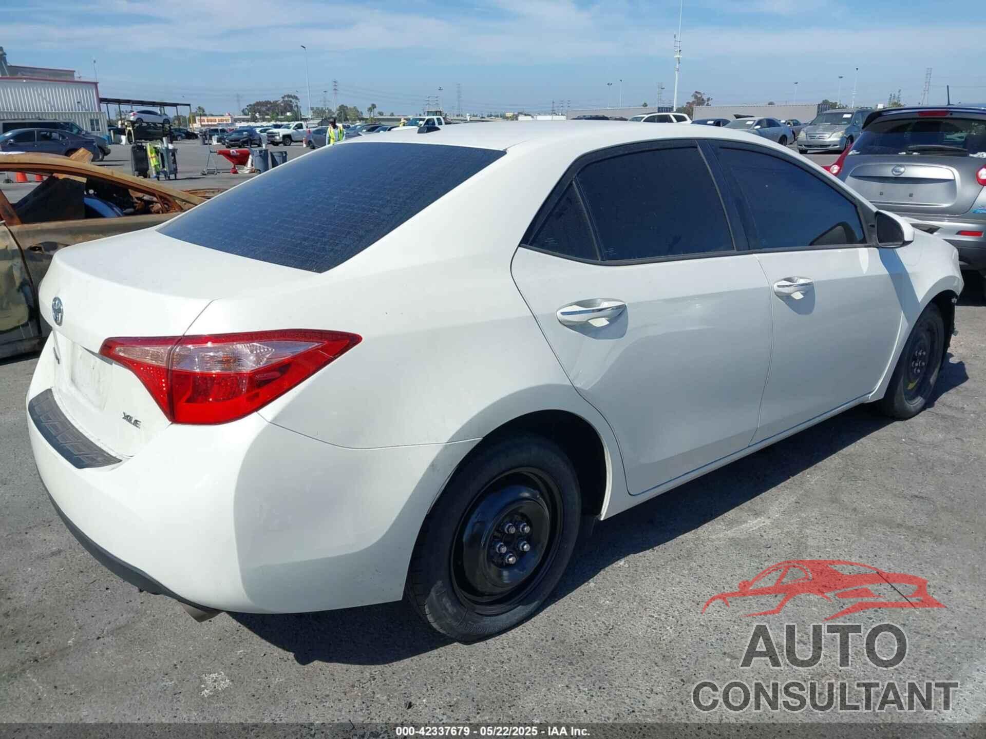 TOYOTA COROLLA 2018 - 5YFBURHE1JP813372