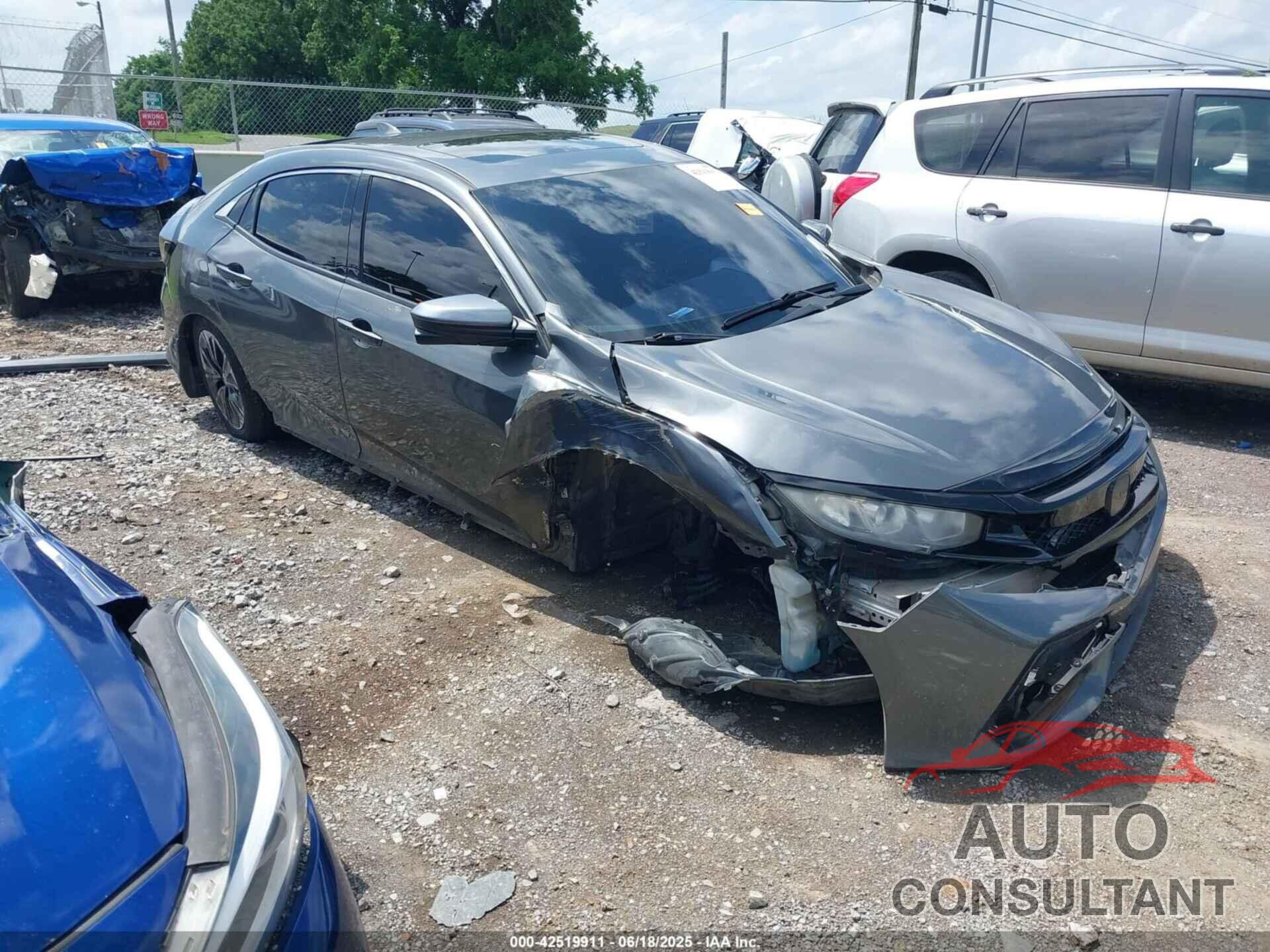 HONDA CIVIC 2017 - SHHFK7H59HU225560