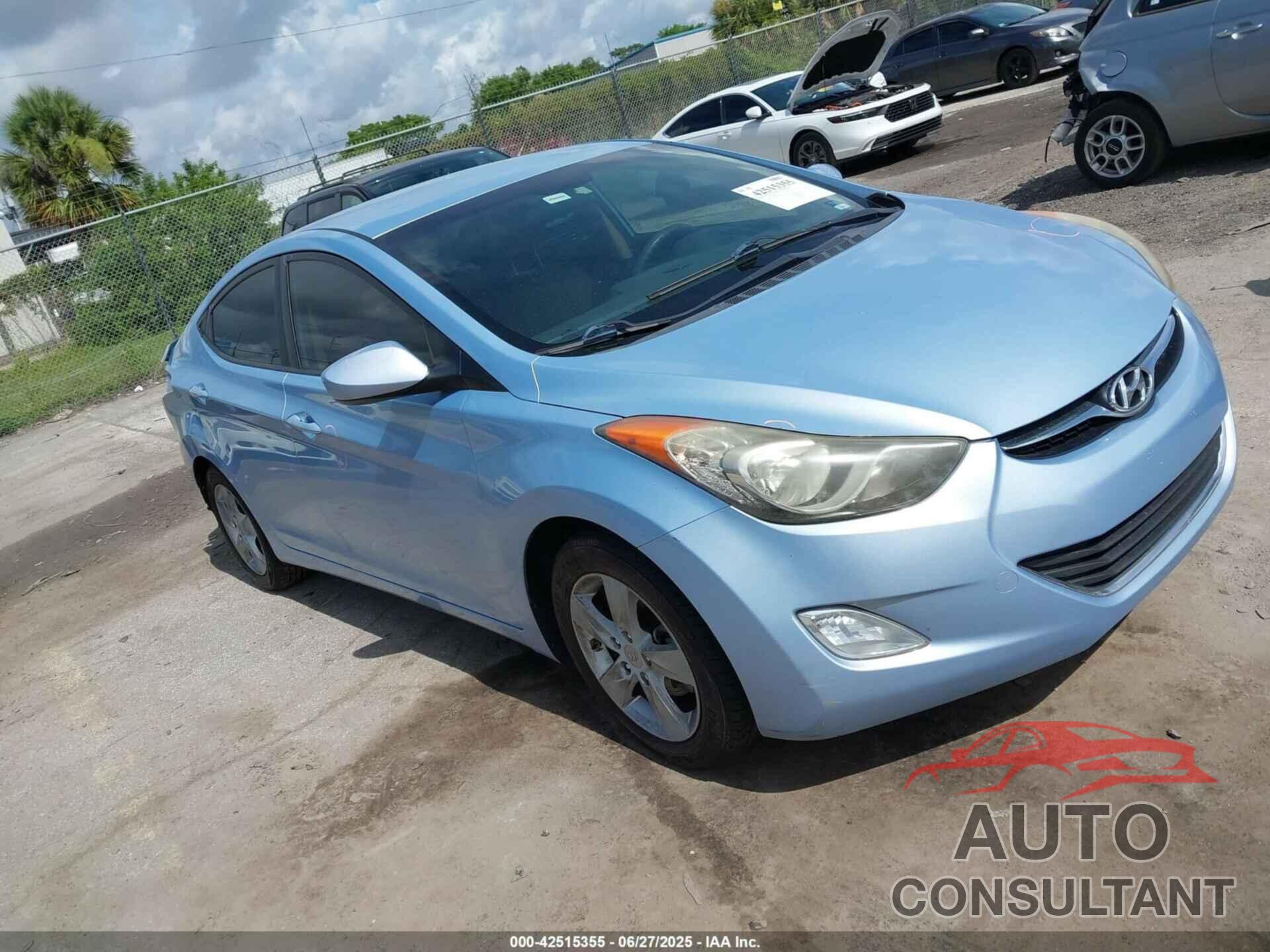 HYUNDAI ELANTRA 2013 - KMHDH4AE0DU842861