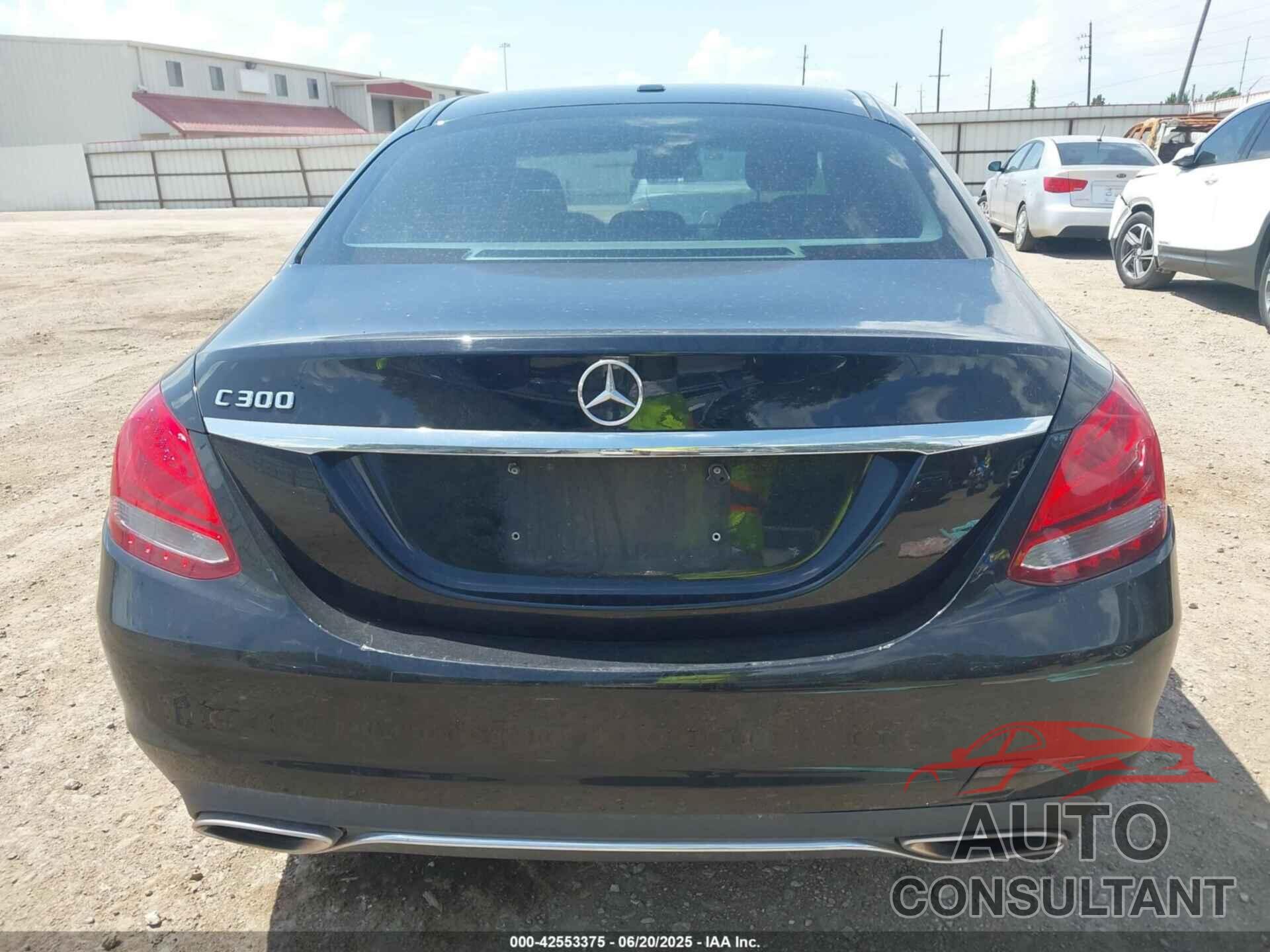 MERCEDES-BENZ C 300 2017 - 55SWF4JB7HU191170