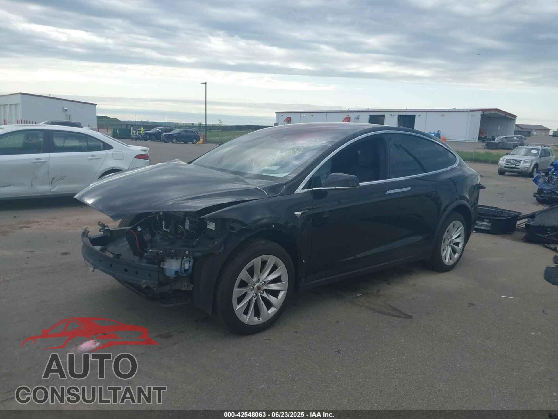 TESLA MODEL X 2016 - 5YJXCDE28GF026302