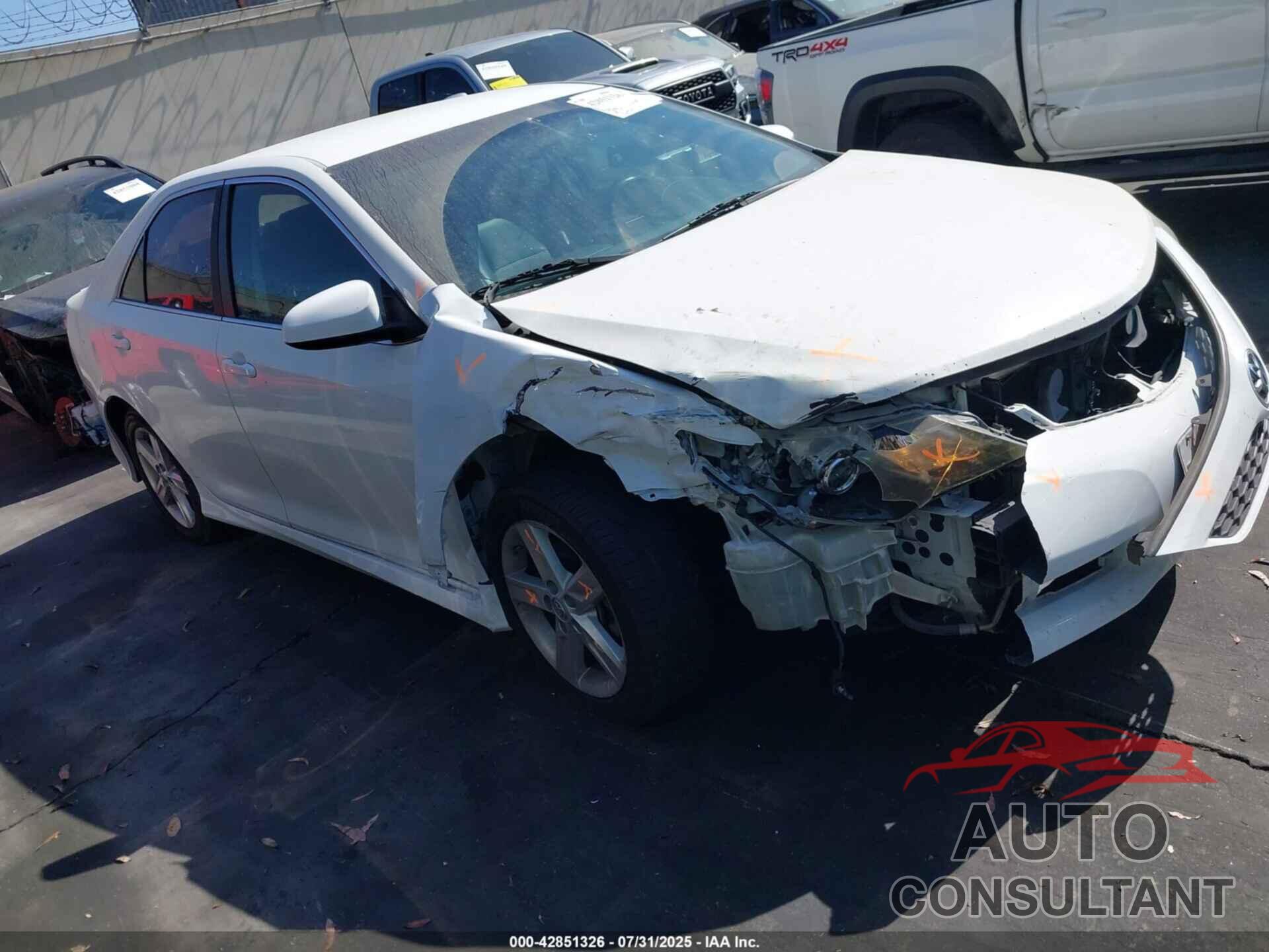 TOYOTA CAMRY 2014 - 4T1BF1FK6EU806670