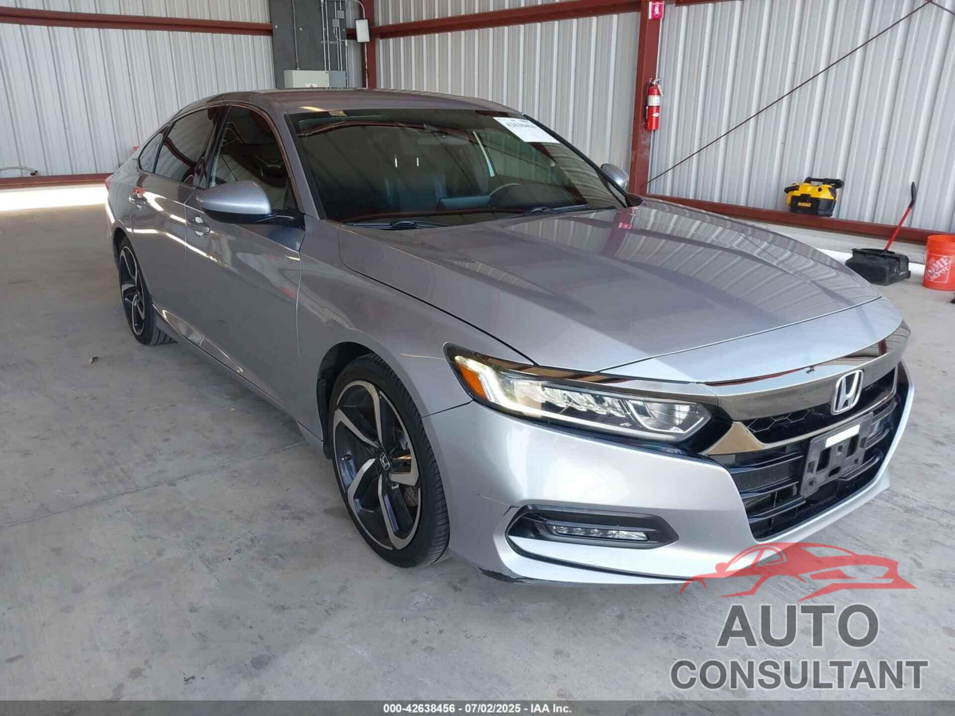HONDA ACCORD 2018 - 1HGCV1F37JA009748