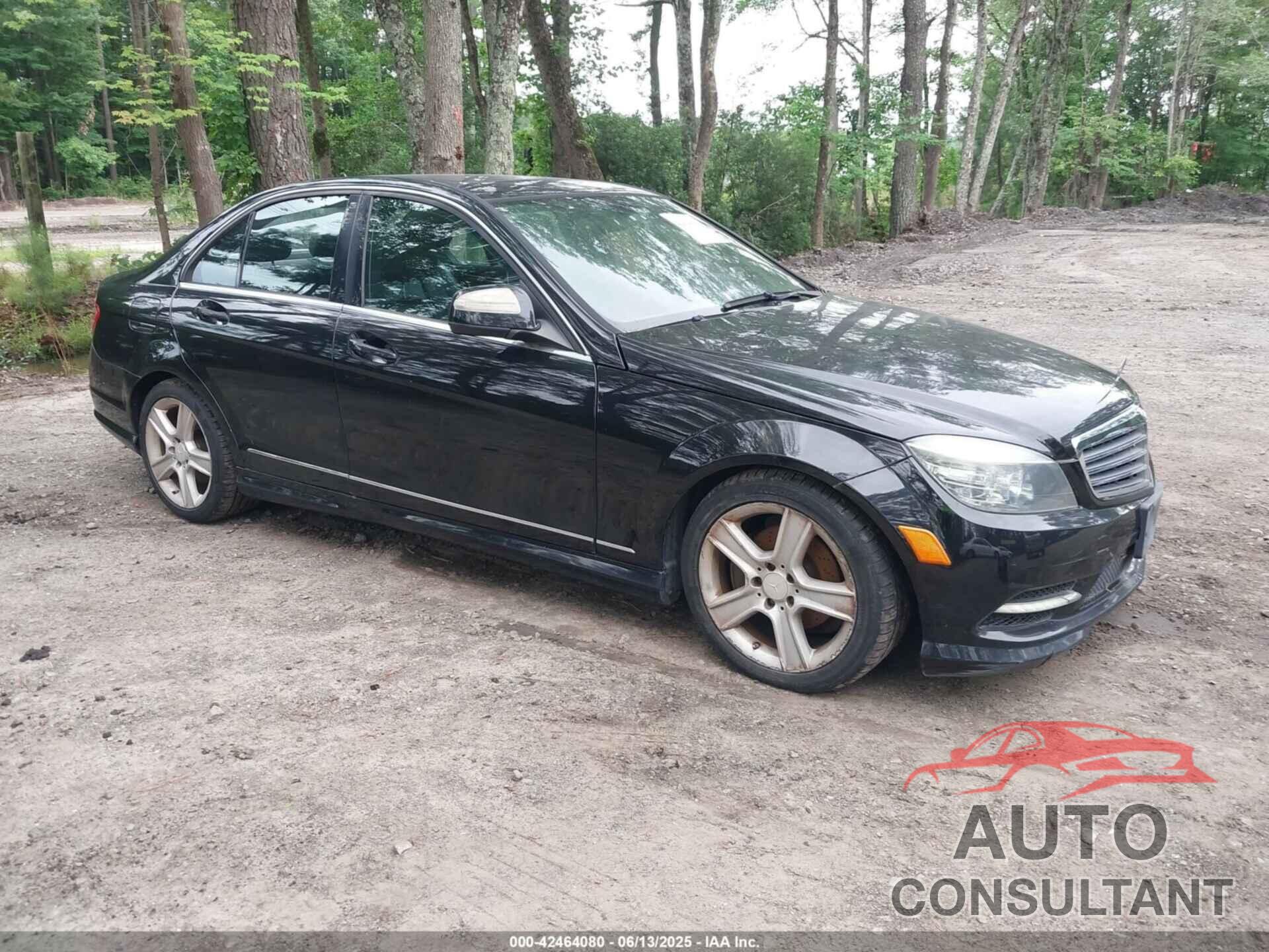 MERCEDES-BENZ C 300 2011 - WDDGF8BB7BR176073