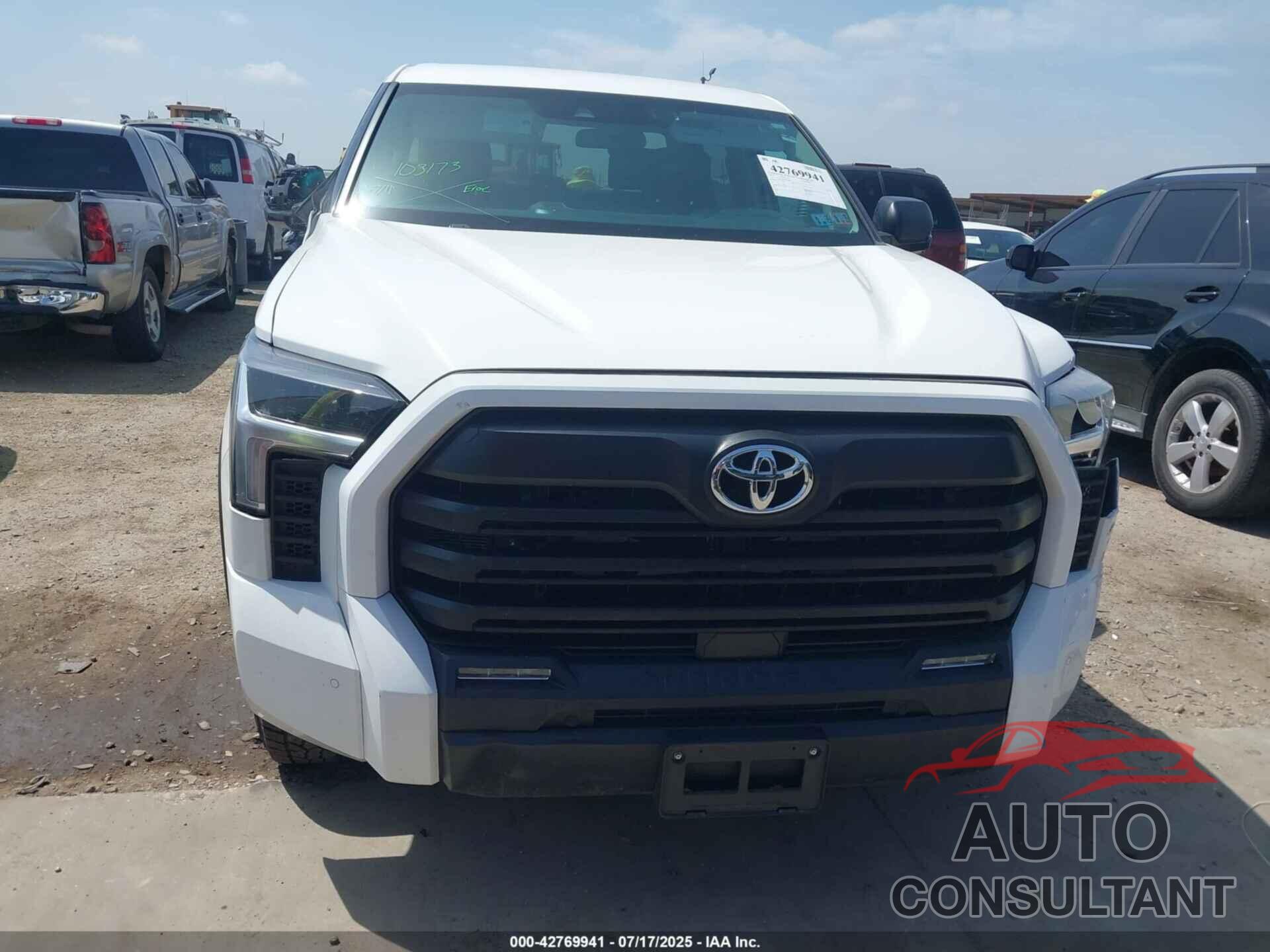 TOYOTA TUNDRA 2023 - 5TFLA5AB4PX021409