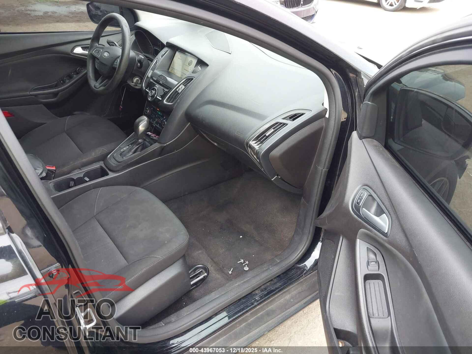 FORD FOCUS 2017 - 1FADP3H20HL248270