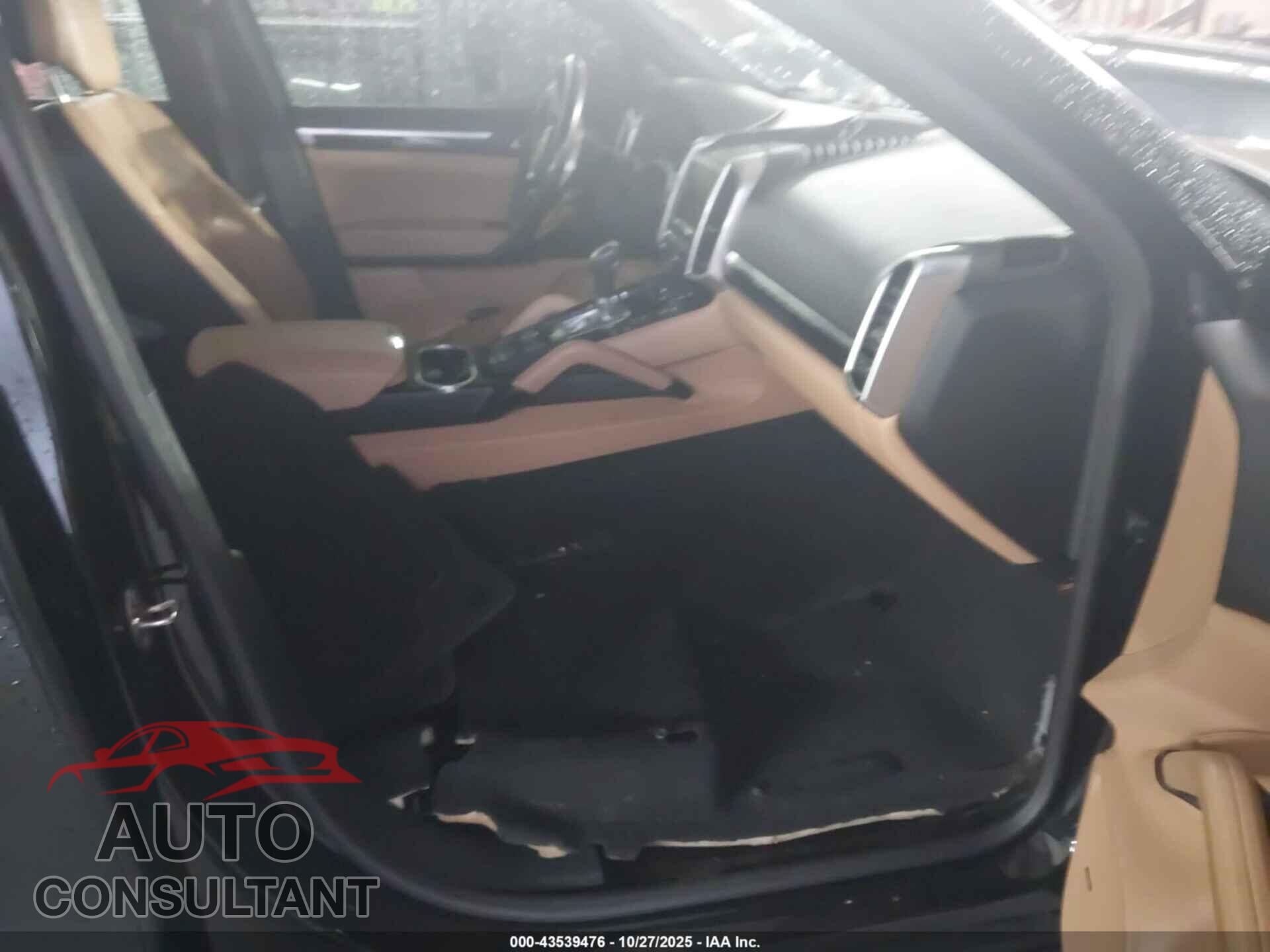 PORSCHE CAYENNE E-HYBRID 2016 - WP1AE2A24GLA17473