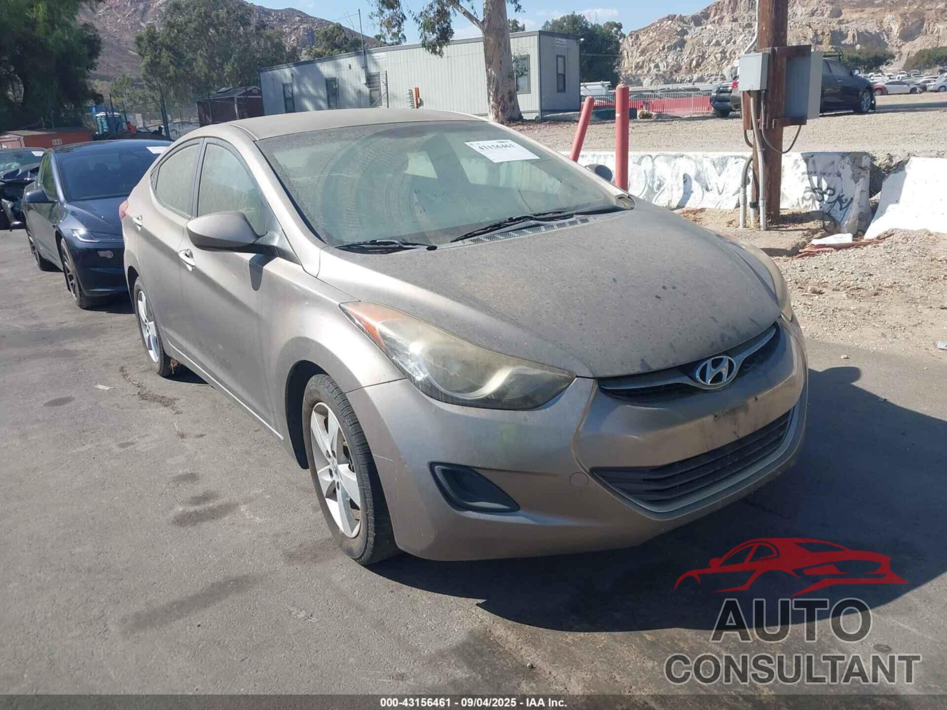 HYUNDAI ELANTRA 2013 - 5NPDH4AE9DH268484