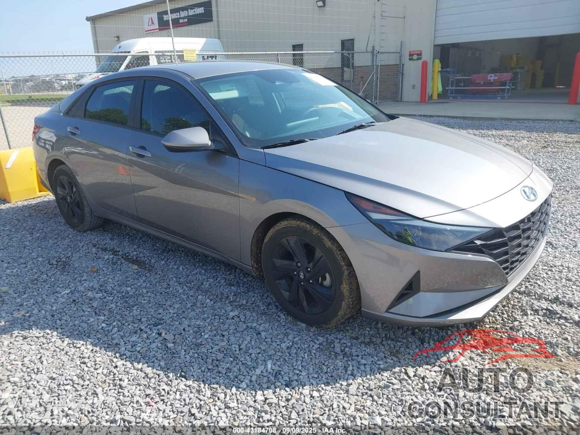 HYUNDAI ELANTRA 2023 - KMHLM4AG3PU549176