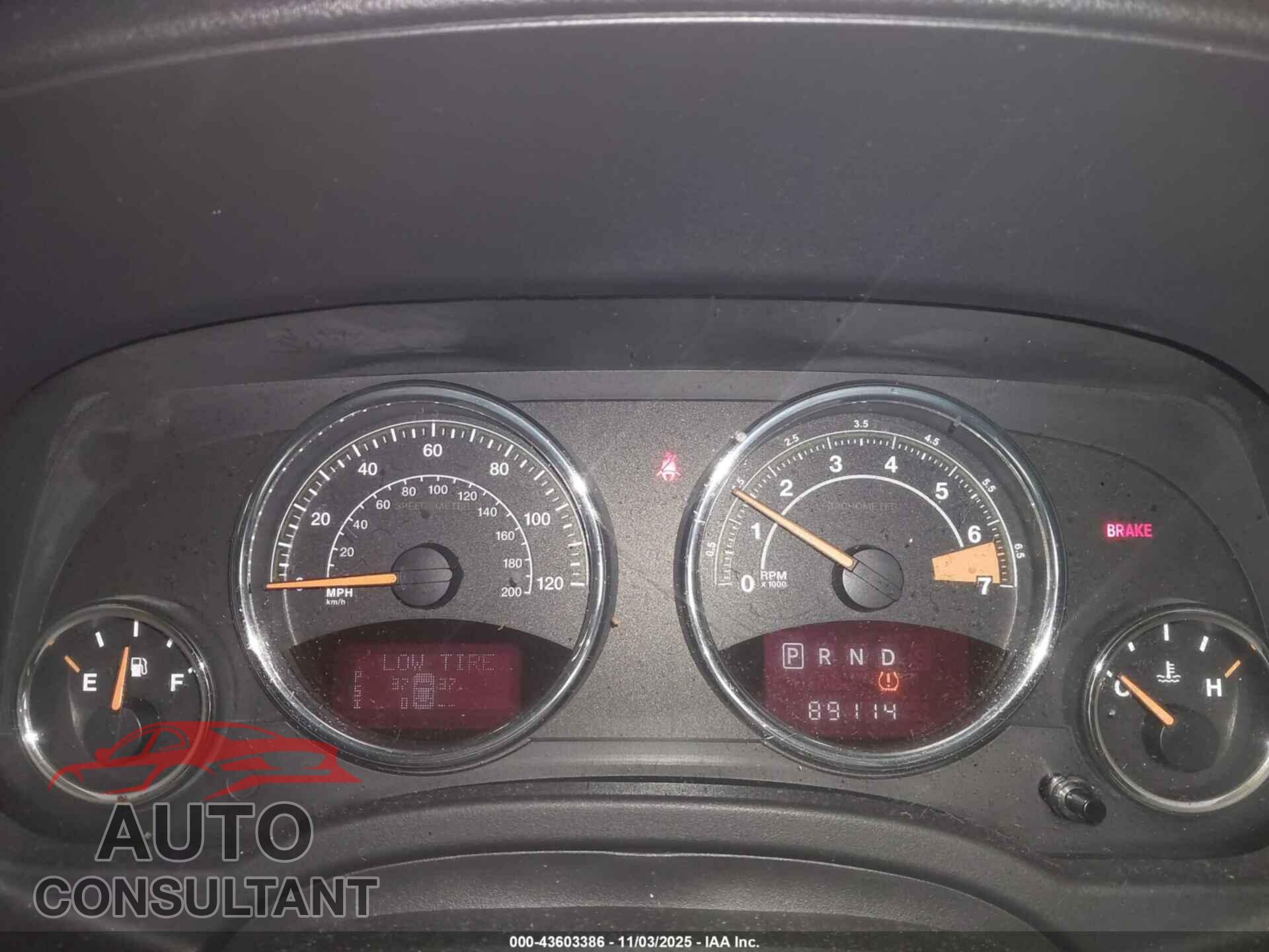 JEEP COMPASS 2015 - 1C4NJDCB3FD324651